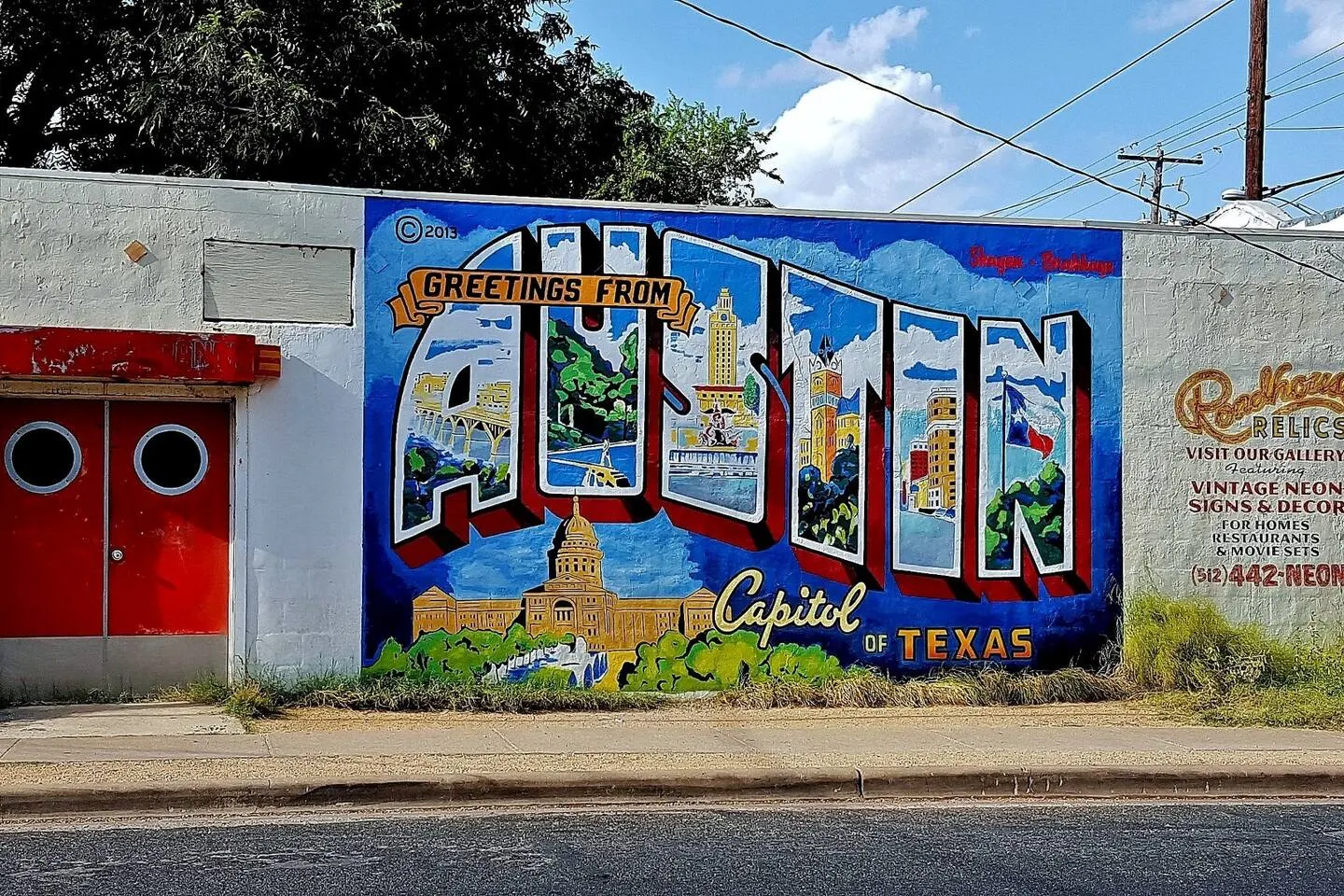 SoCo & South 1st Gem: Walk to Shops & More! 4