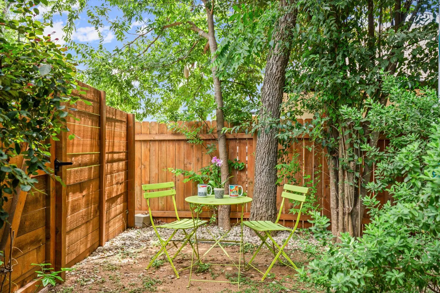 SoCo & South 1st Gem: Walk to Shops & More! 7