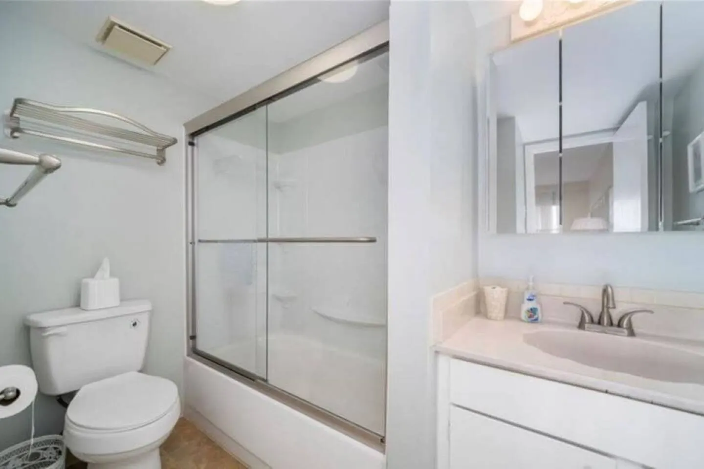Beach front oasis-on the boardwalk! 2Bed 2Bath 7