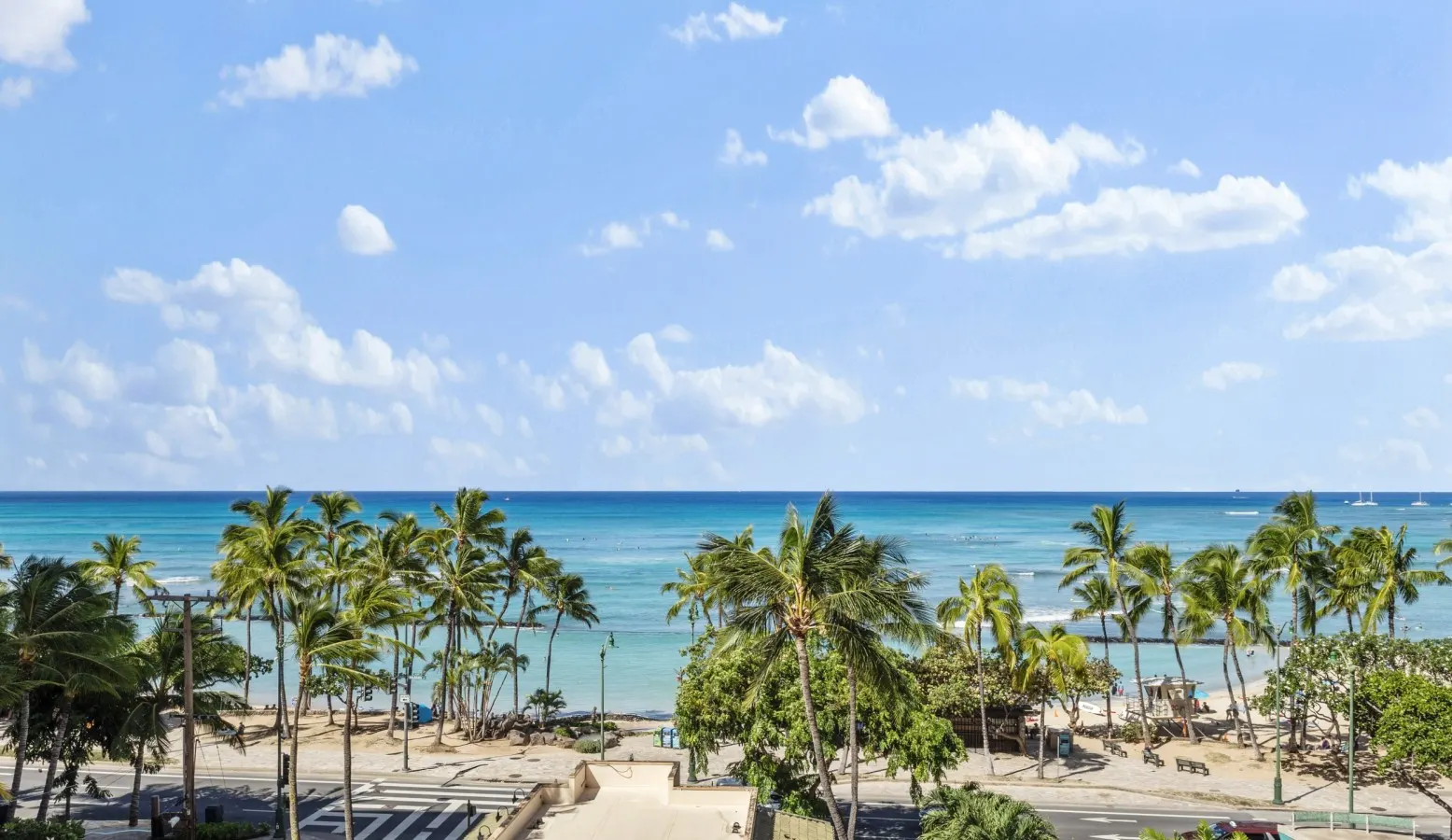 ~NEW~ Modern Oceanfront at Waikiki Beach Tower