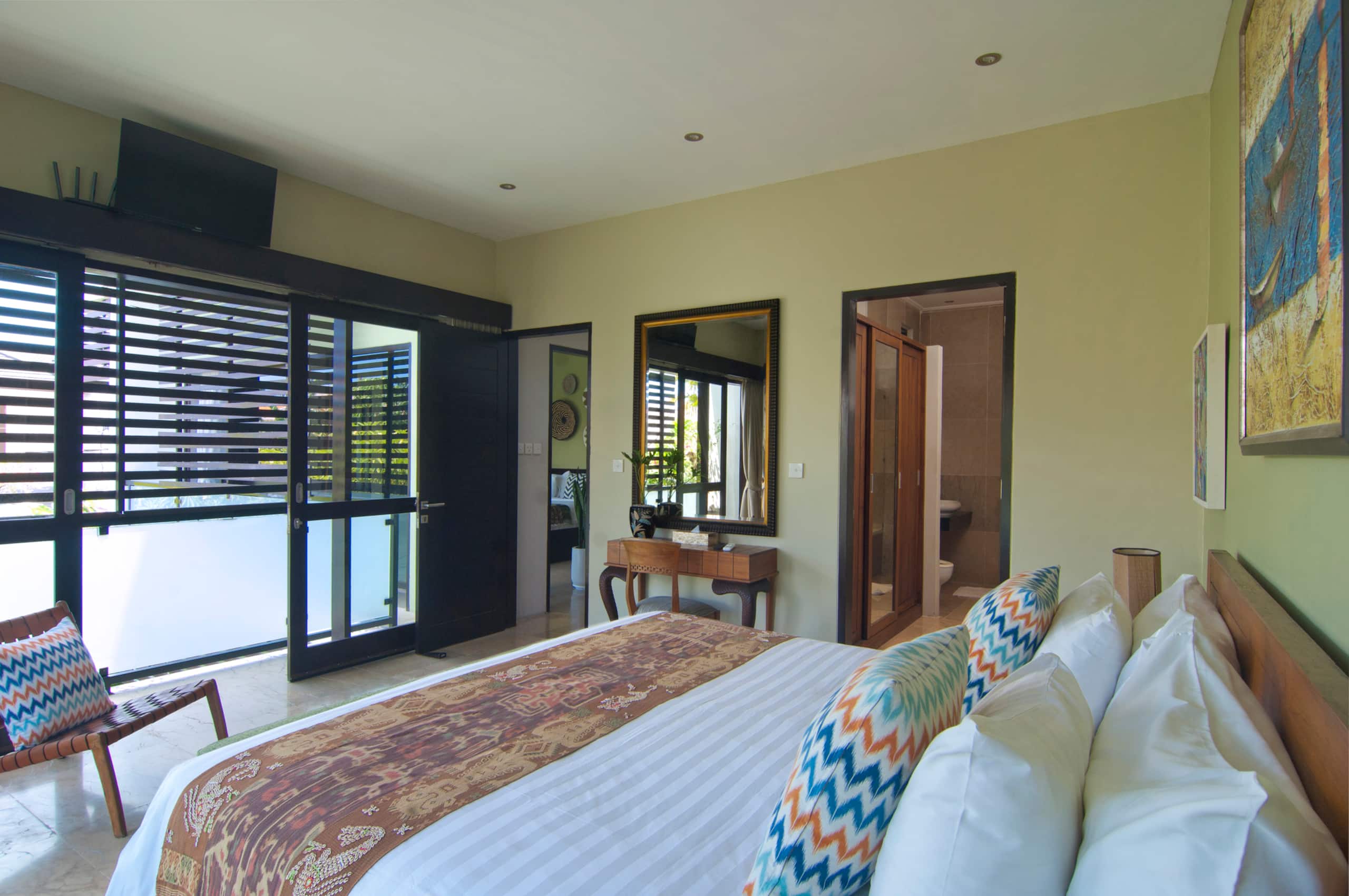 Sunset Rooftop 2BR Pool Villa Central, Seminyak 22
