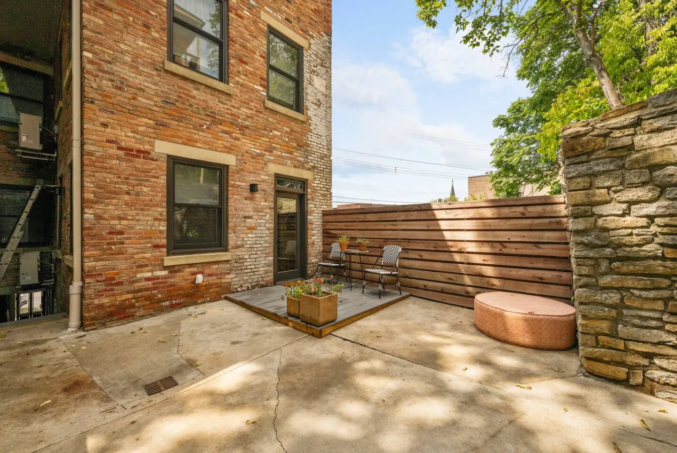 Hidden Gem 2BD w/ Patio, Near Findlay Market, UC 9