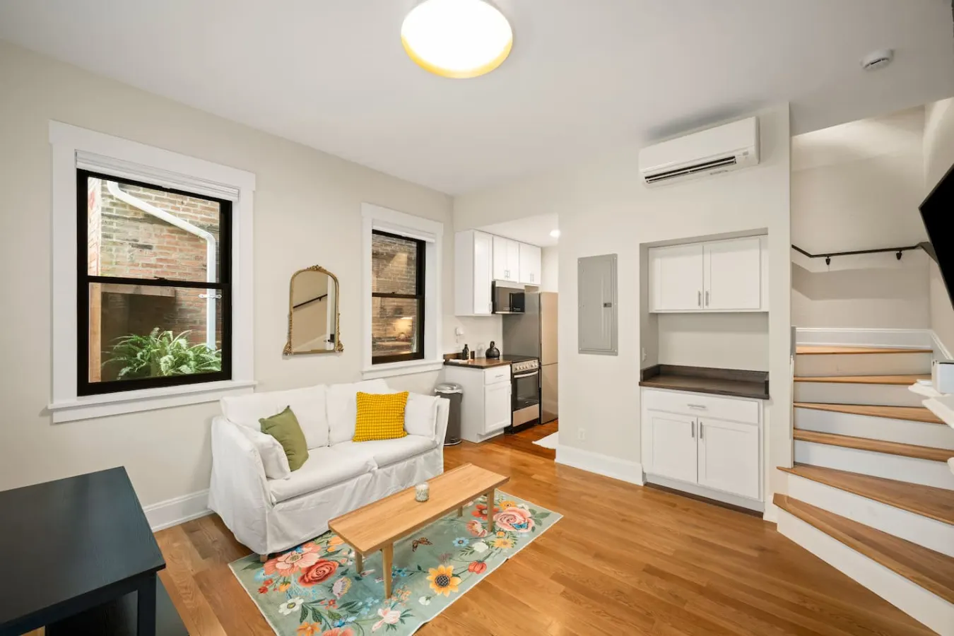 Hidden Gem 2BD w/ Patio, Near Findlay Market, UC 7