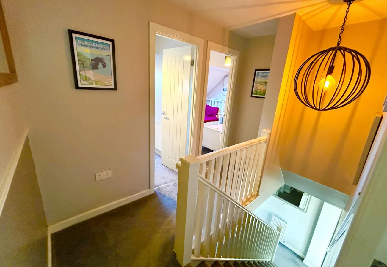 Stylish 5BR Townhouse-Fishponds View FREE Parking 10
