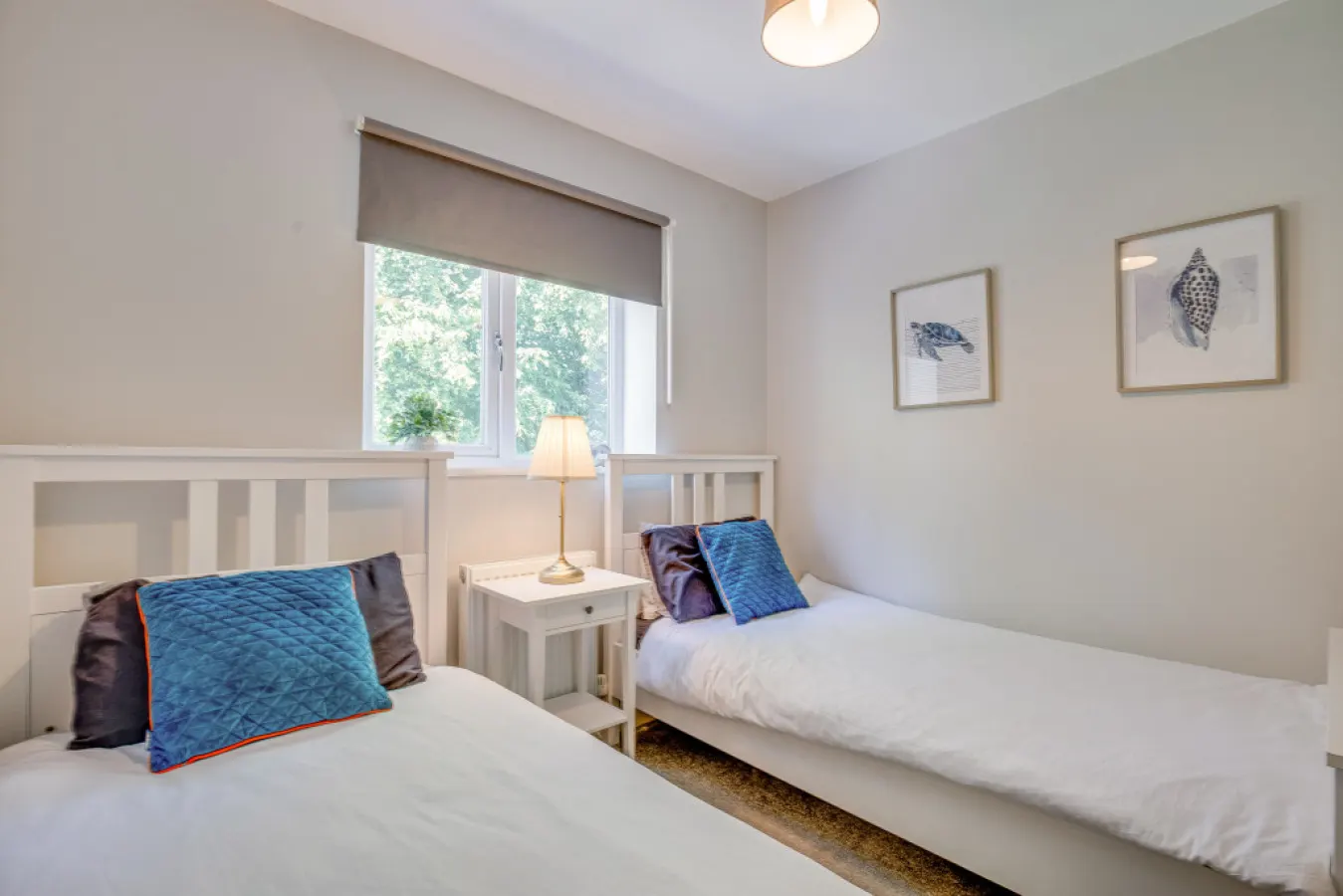 Stylish 5BR Townhouse-Fishponds View FREE Parking — photo 4