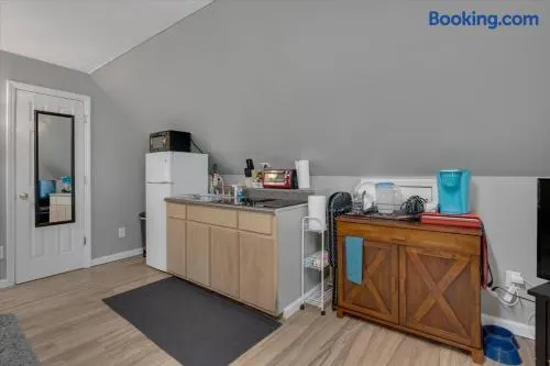 Private Pet-Friendly Studio | Chapel Hill–Durham