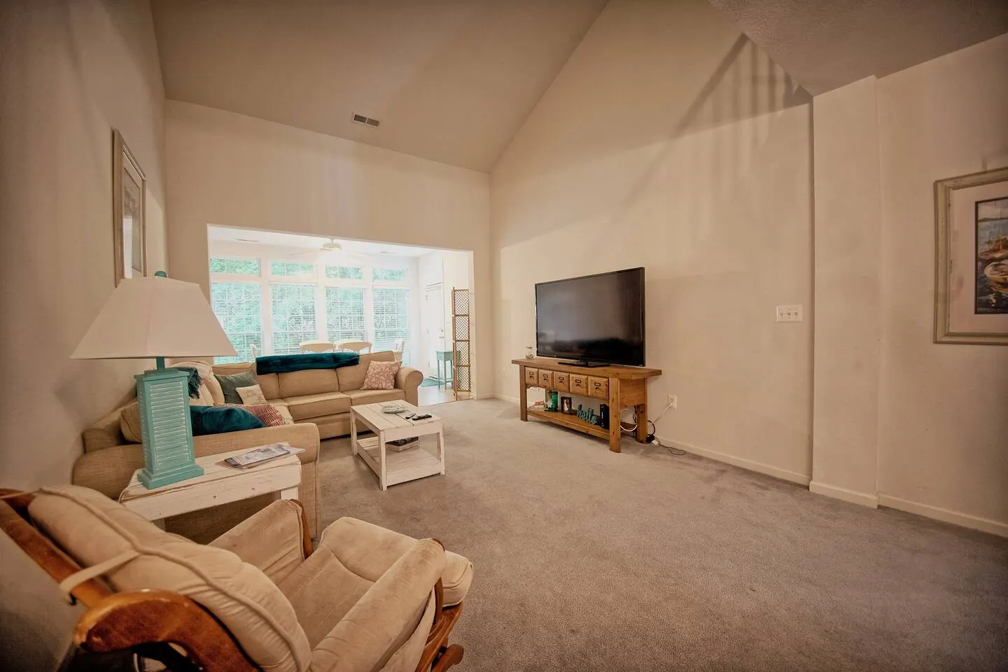⛱Beach Days & Quiet Nights | 3BR Home Near Bethany — photo 5