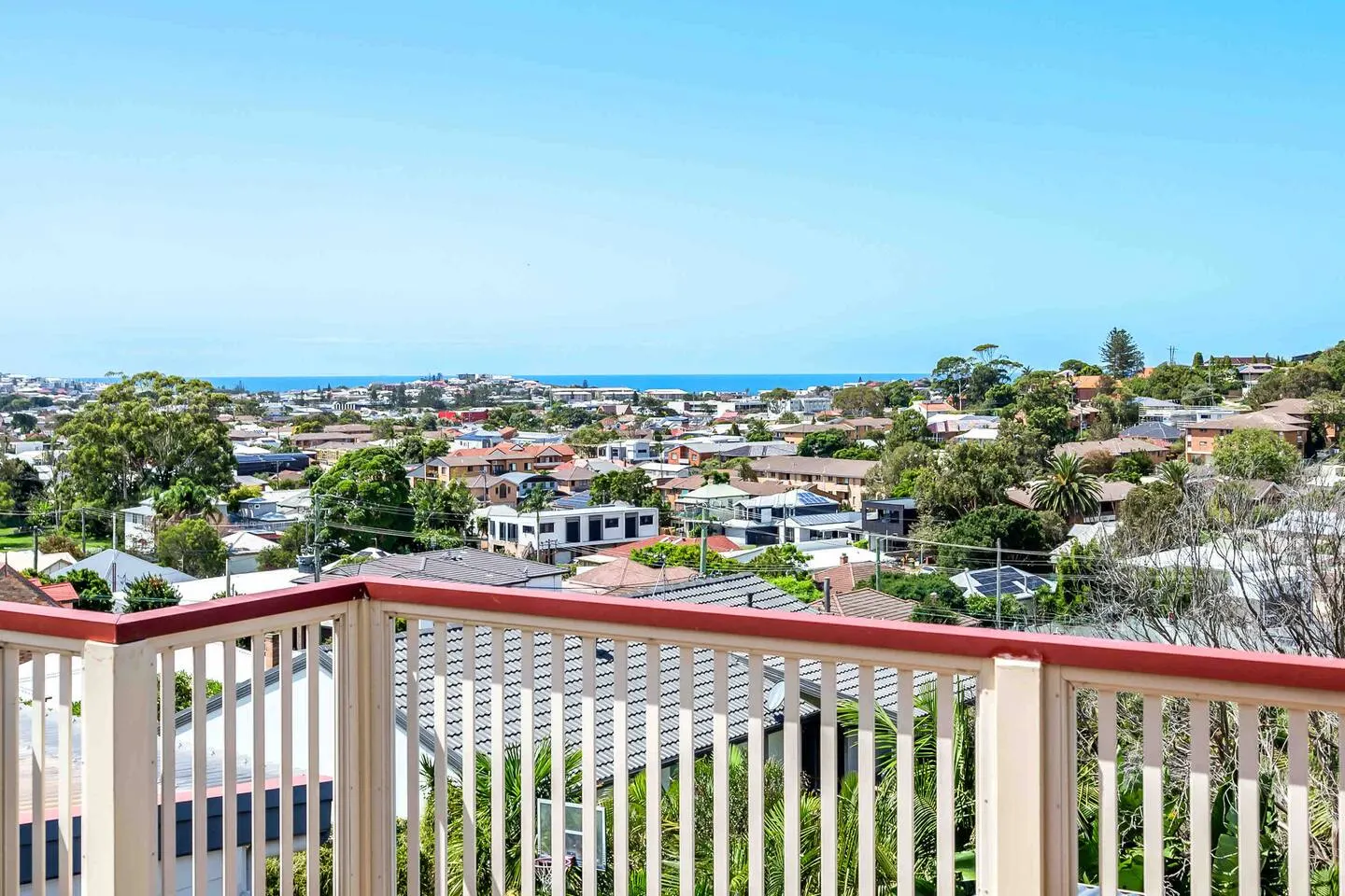 Tullawong House Views Dog Friendly 11