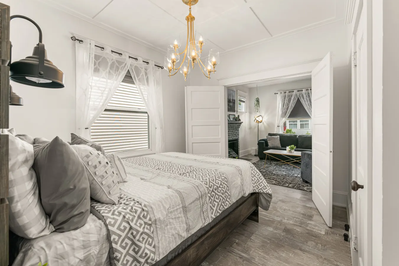 Clean & Modern 1BR | 4 Guests | Parking & Wi-Fi — photo 2