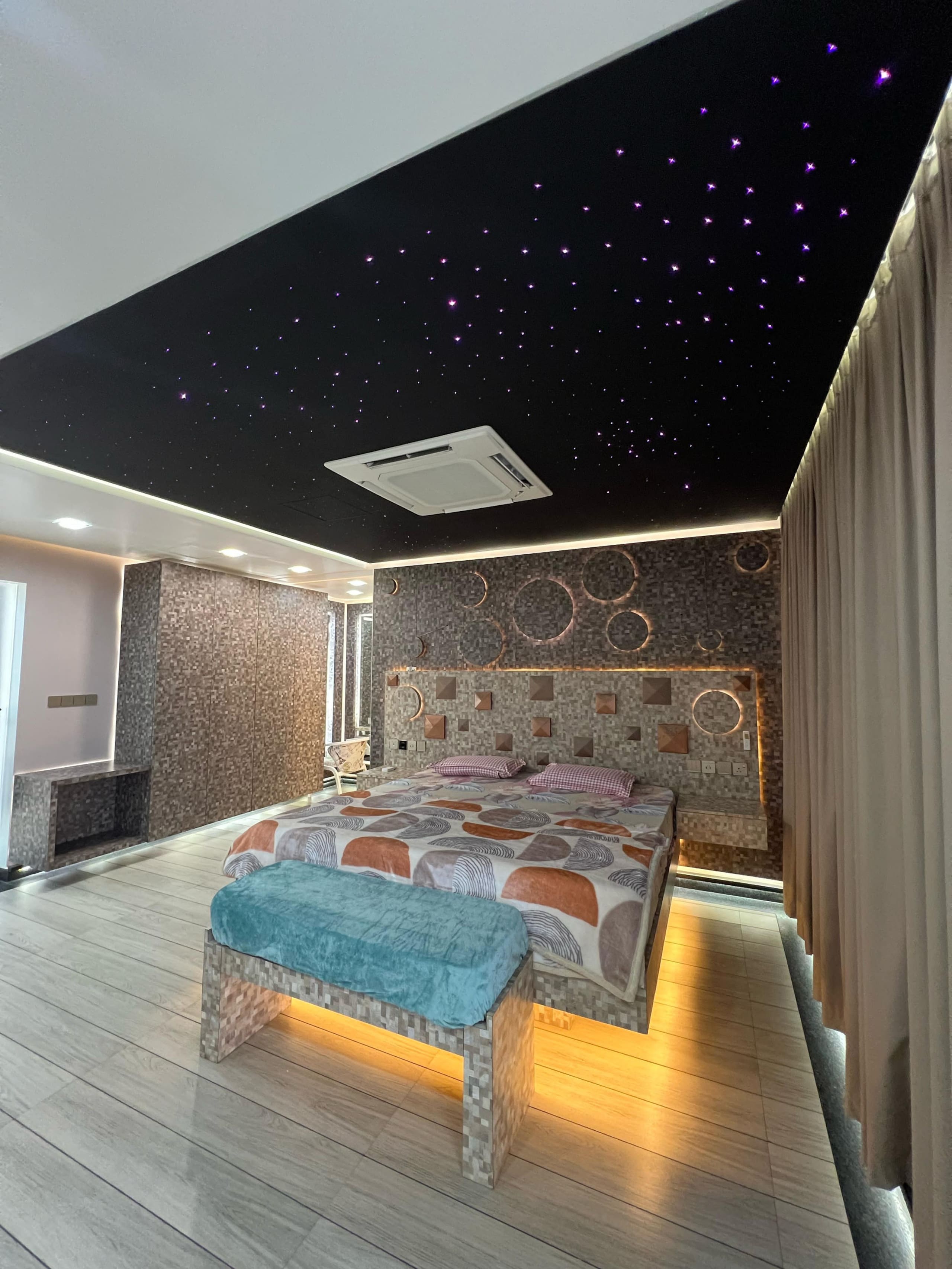 Tropical marina 8