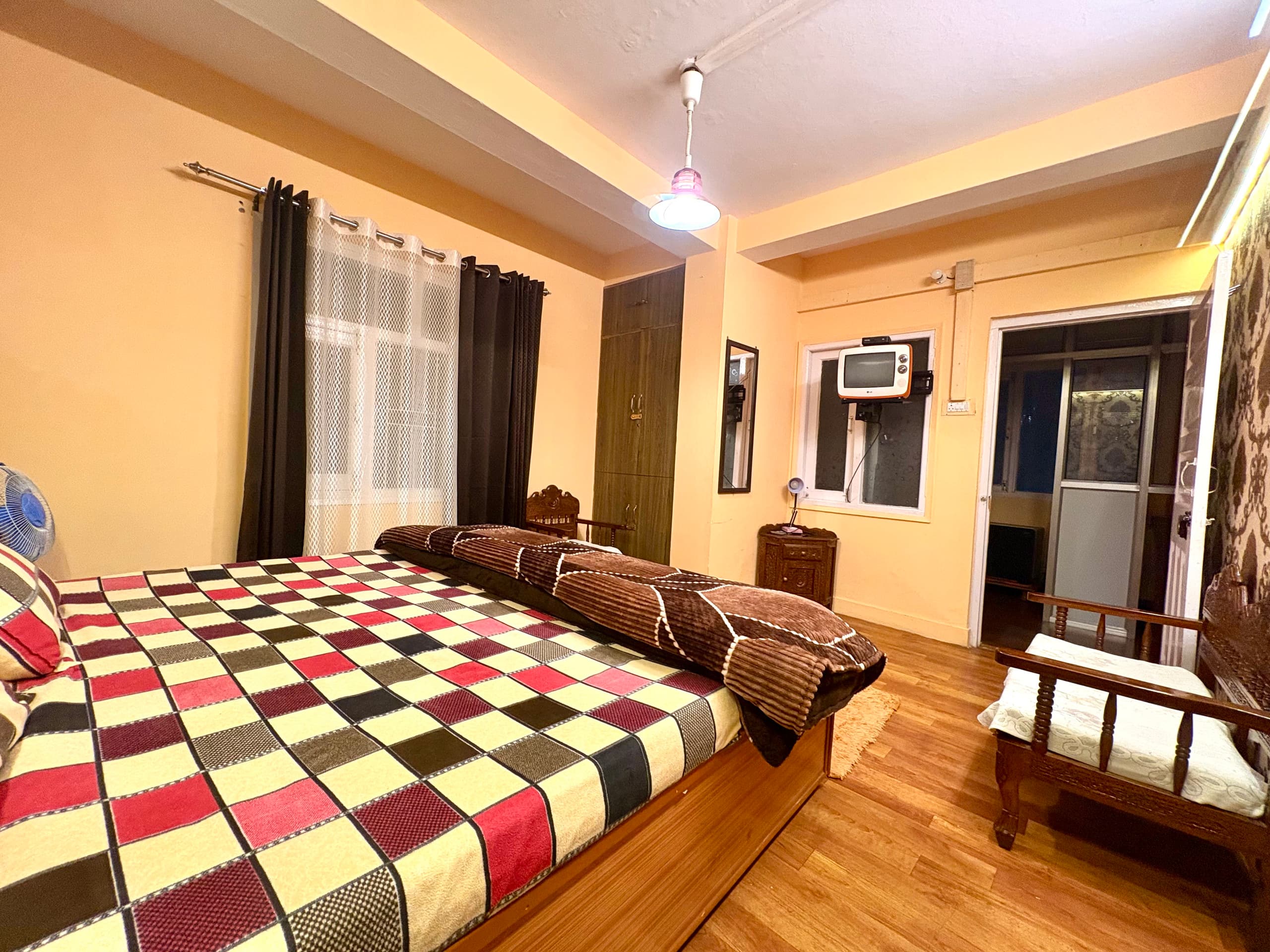 Atithi Devo Bhav: (Mall Road walkable) 6