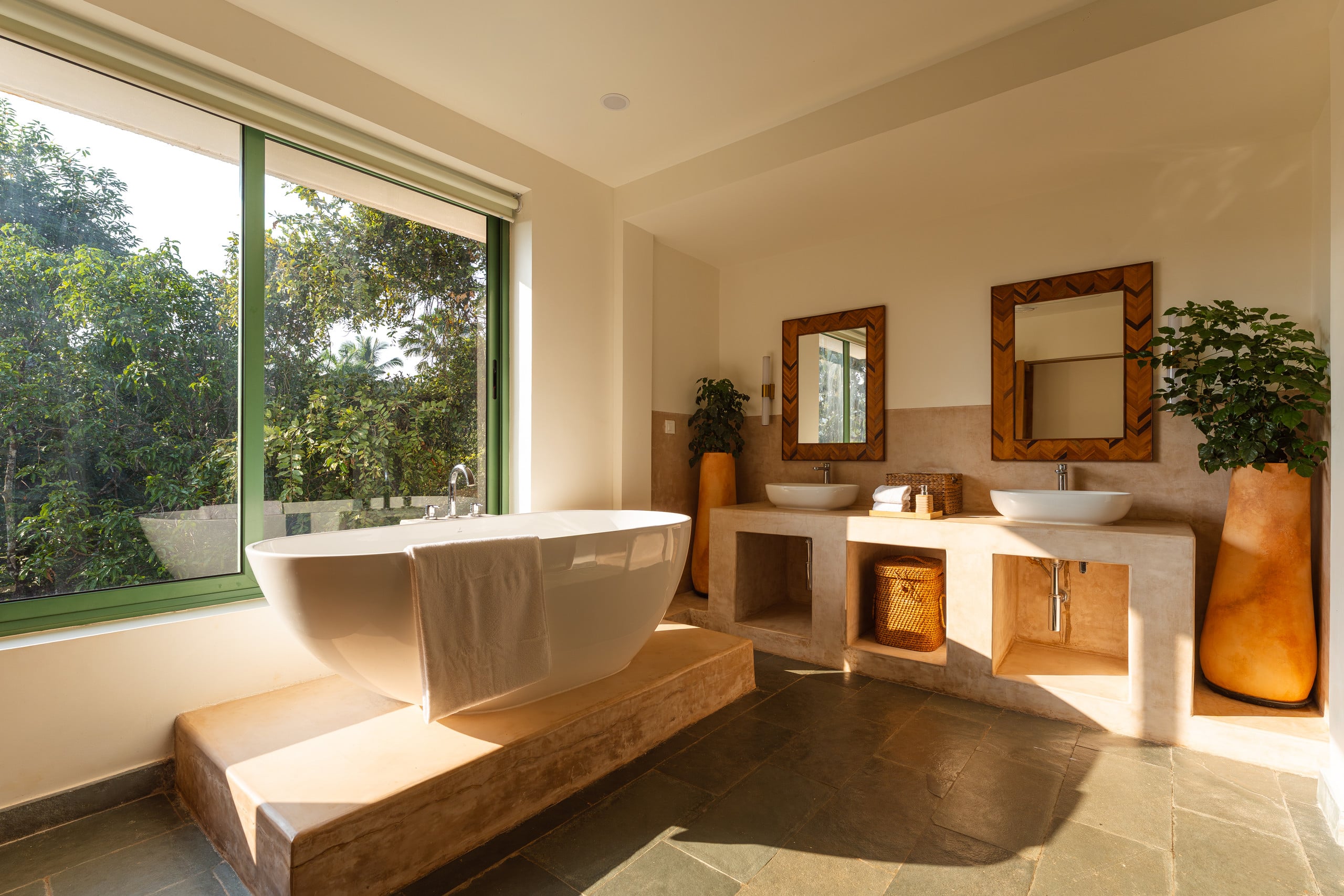 Celebrity Villa · Private Pool & Glass Sky Room 35