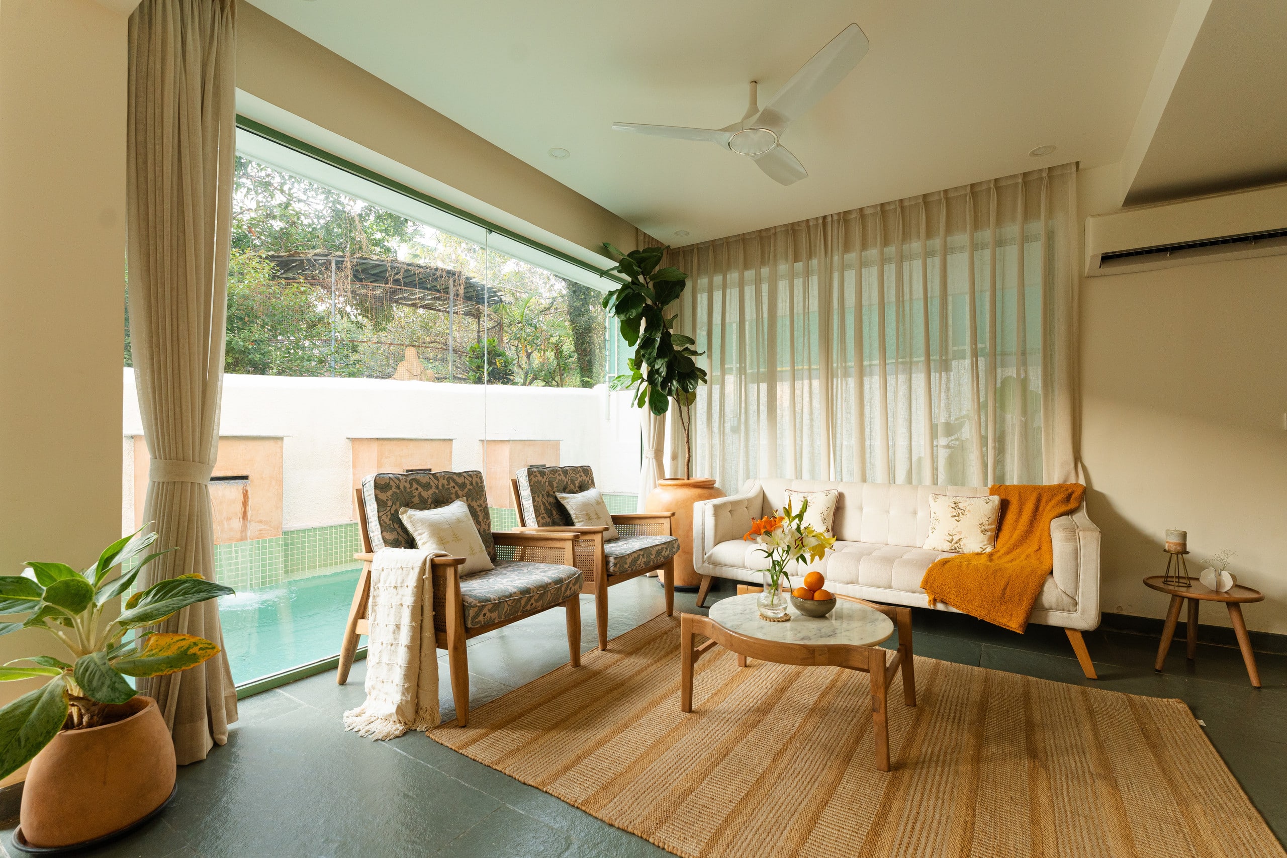 Celebrity Villa · Private Pool & Glass Sky Room 11