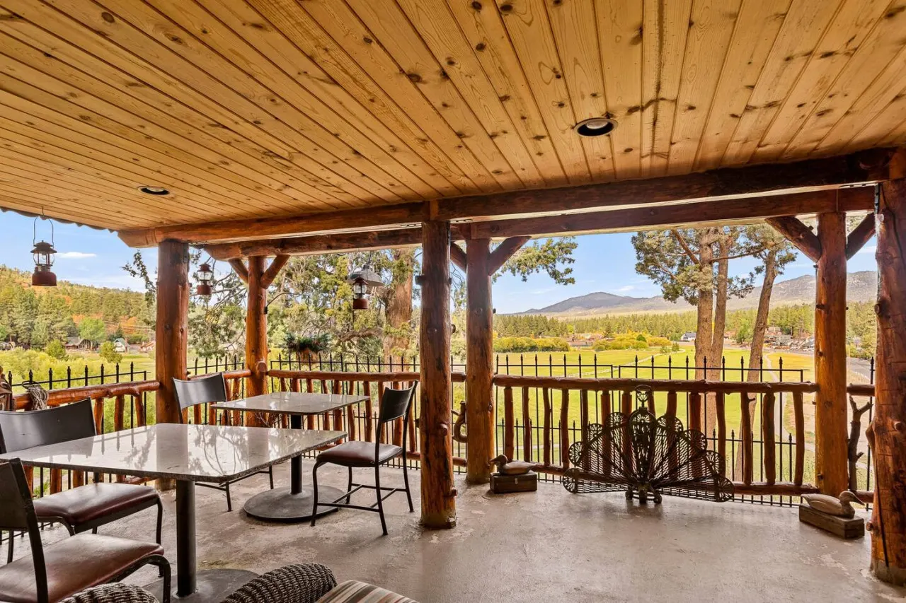 Fairway to Heaven Views of Golf Course & Hot Tub 3