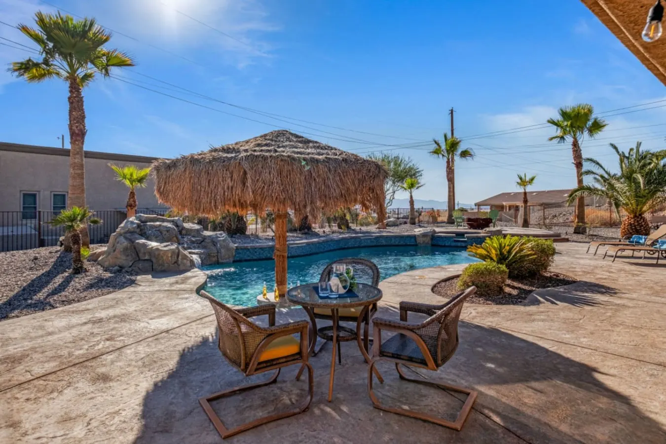 Casa Amigo - Pool, Spa, Backyard Oasis, Parking — photo 4