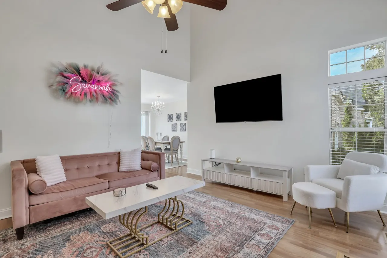 The Savannah Dream House: 3 Bed 2.5 Bath 11