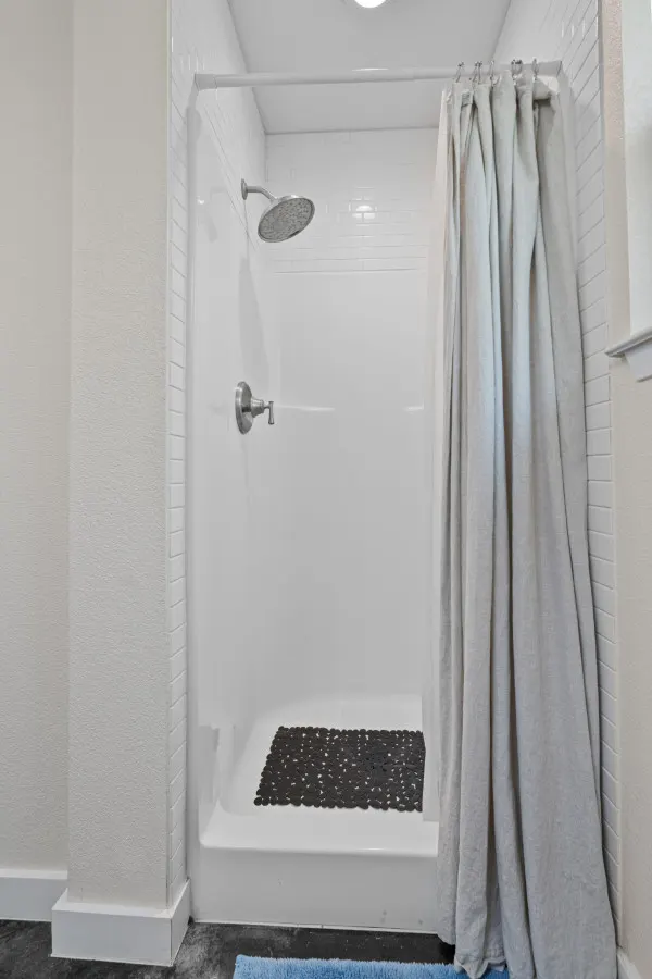 Secluded Guest House in beautiful setting 8