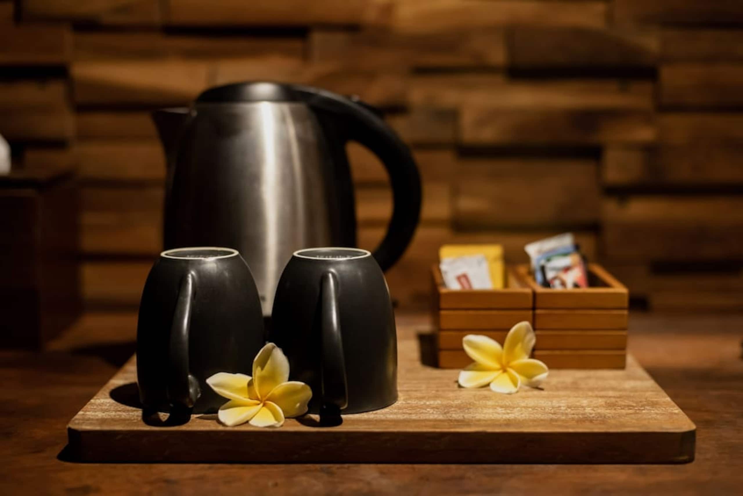 Authentic Wooden Villa in Ubud w/ Lush Jungle View 29