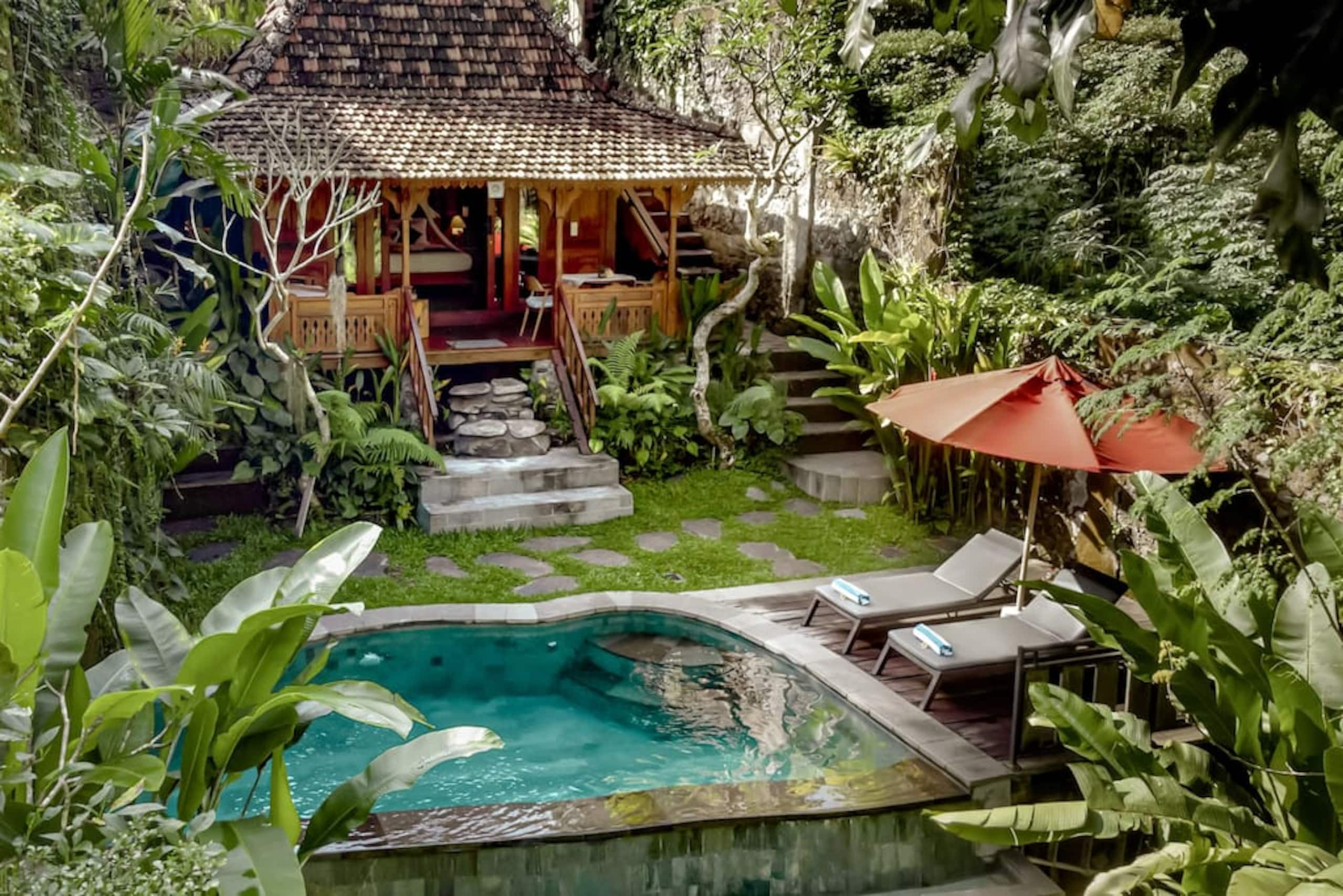 Authentic Wooden Villa in Ubud w/ Lush Jungle View