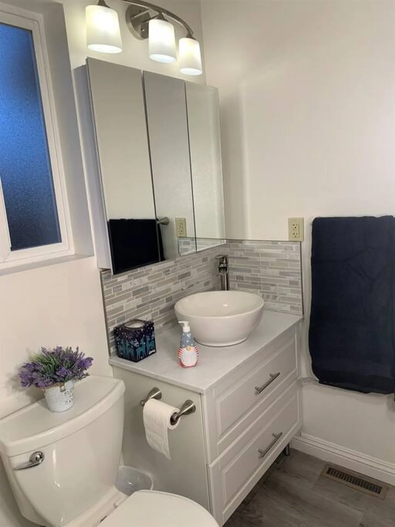 Cozy Lake-View Lodge #5 ( 2 BR near The Village) 11