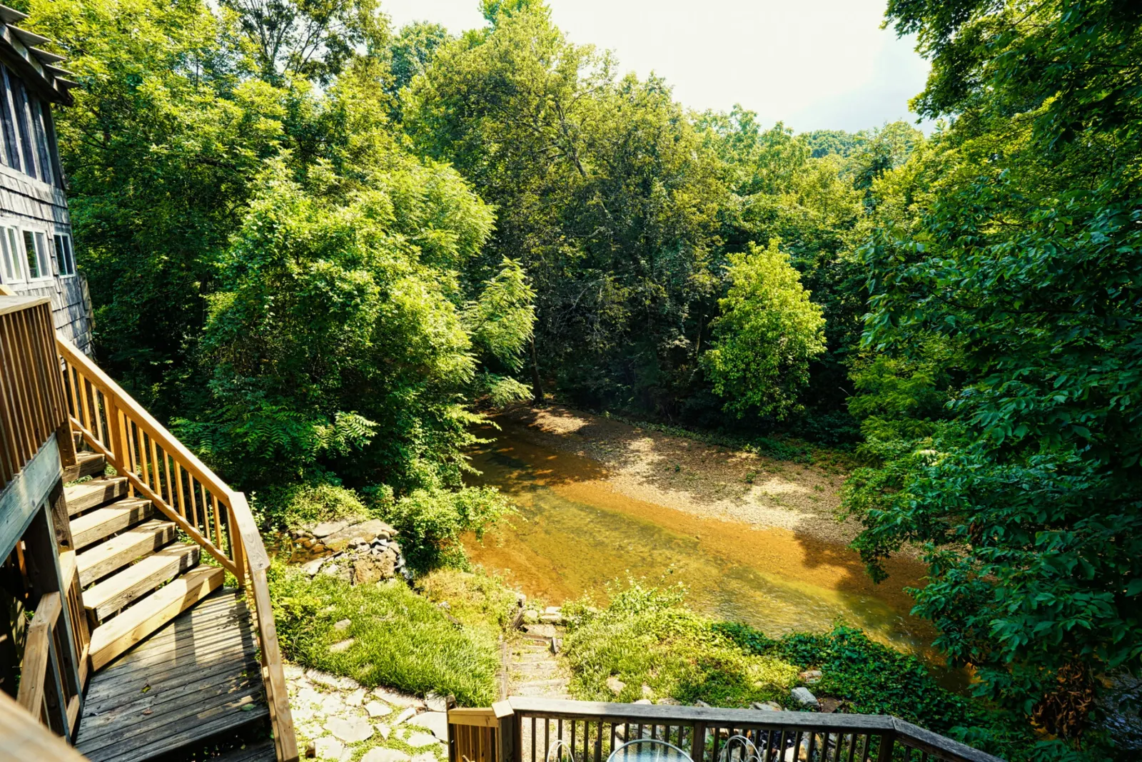 Unique Treehouse With Spectacular View 8