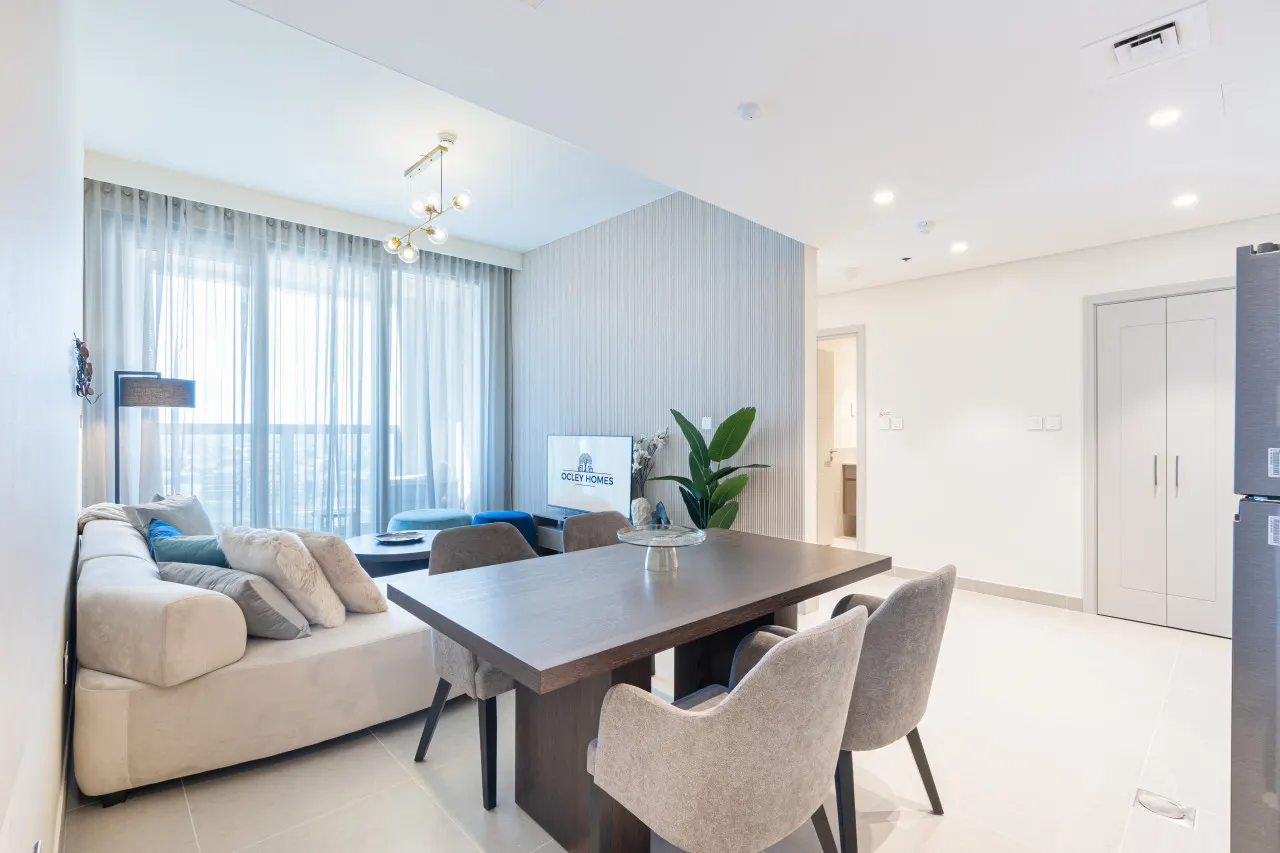 Minimal 1BR Minutes away from the Dubai Mall