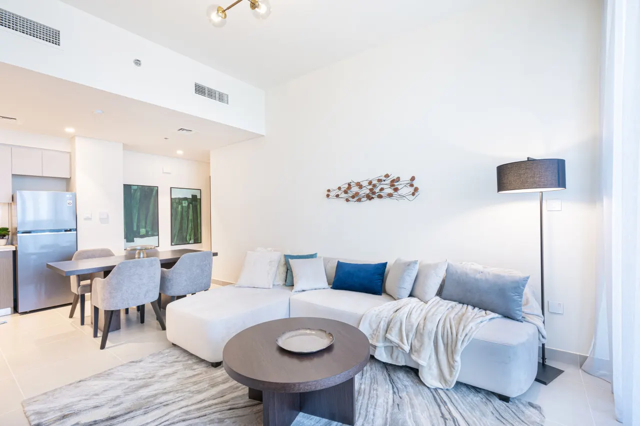 Minimal 1BR Minutes away from the Dubai Mall 11
