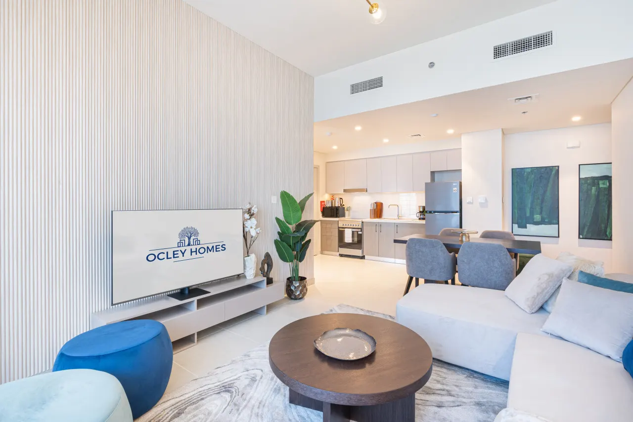 Minimal 1BR Minutes away from the Dubai Mall 3