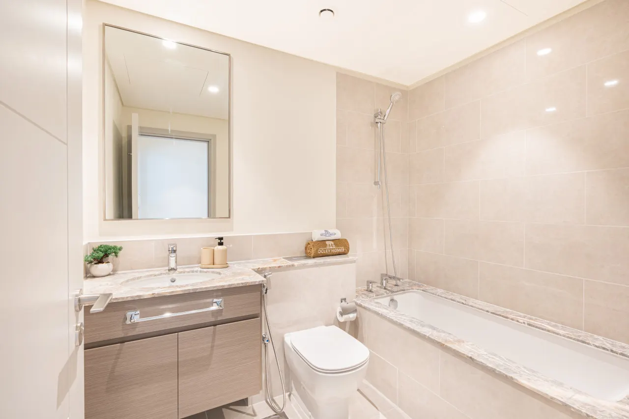 Minimal 1BR Minutes away from the Dubai Mall 4