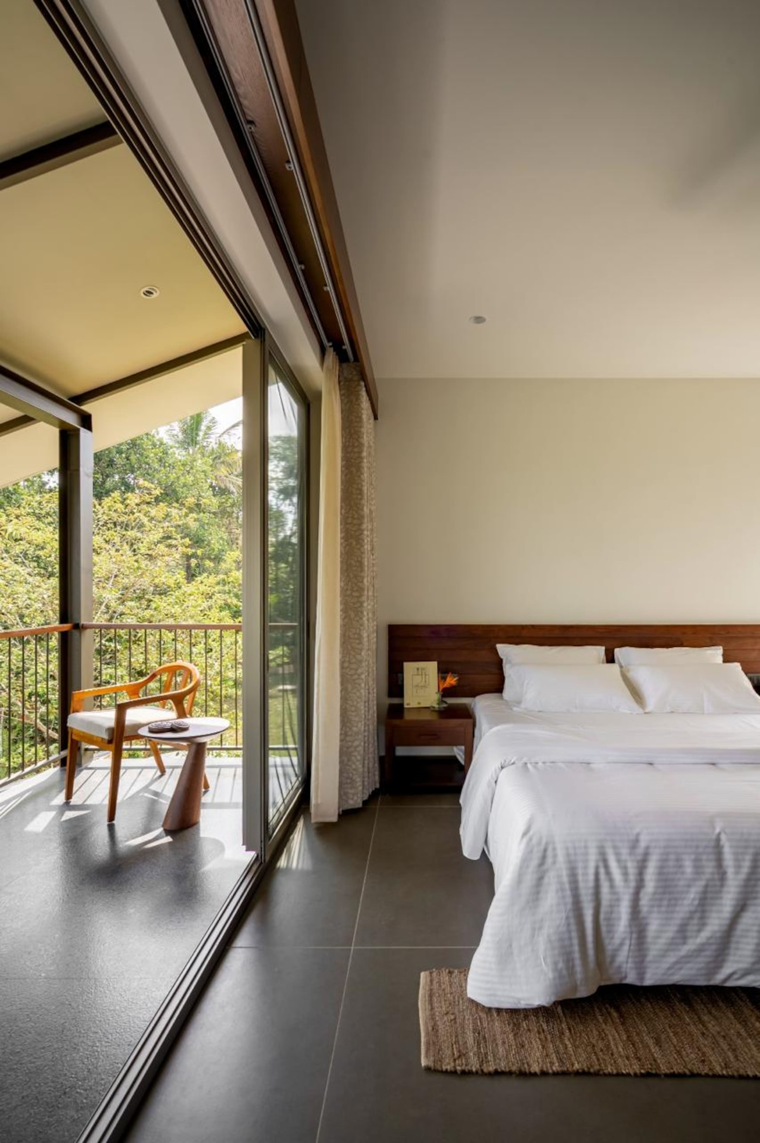 Serene Escape – 2-Bedroom 13
