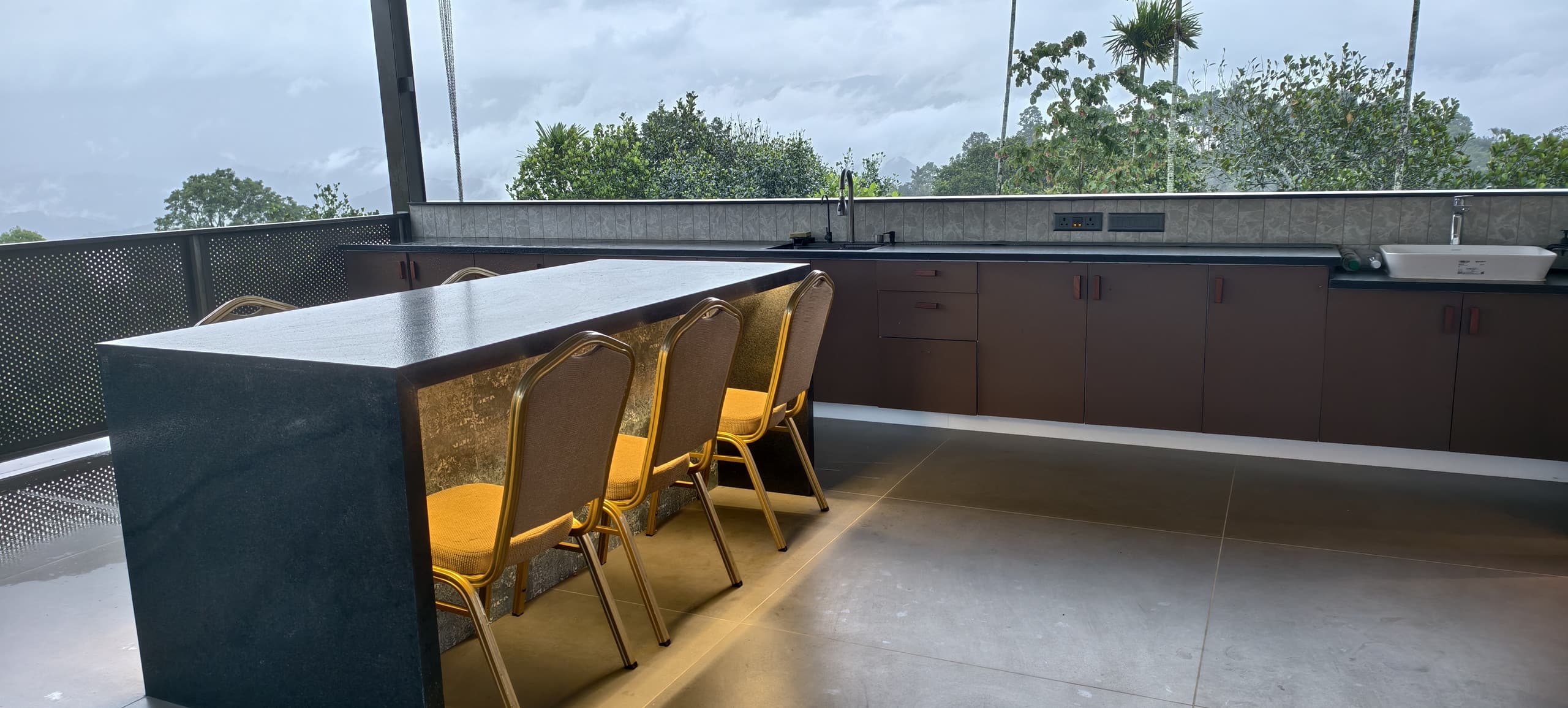 Serene Escape – 2-Bedroom 36