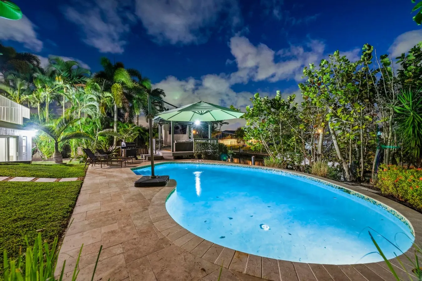 Extended Stay Waterfront Pool House 40' Boat Dock 15
