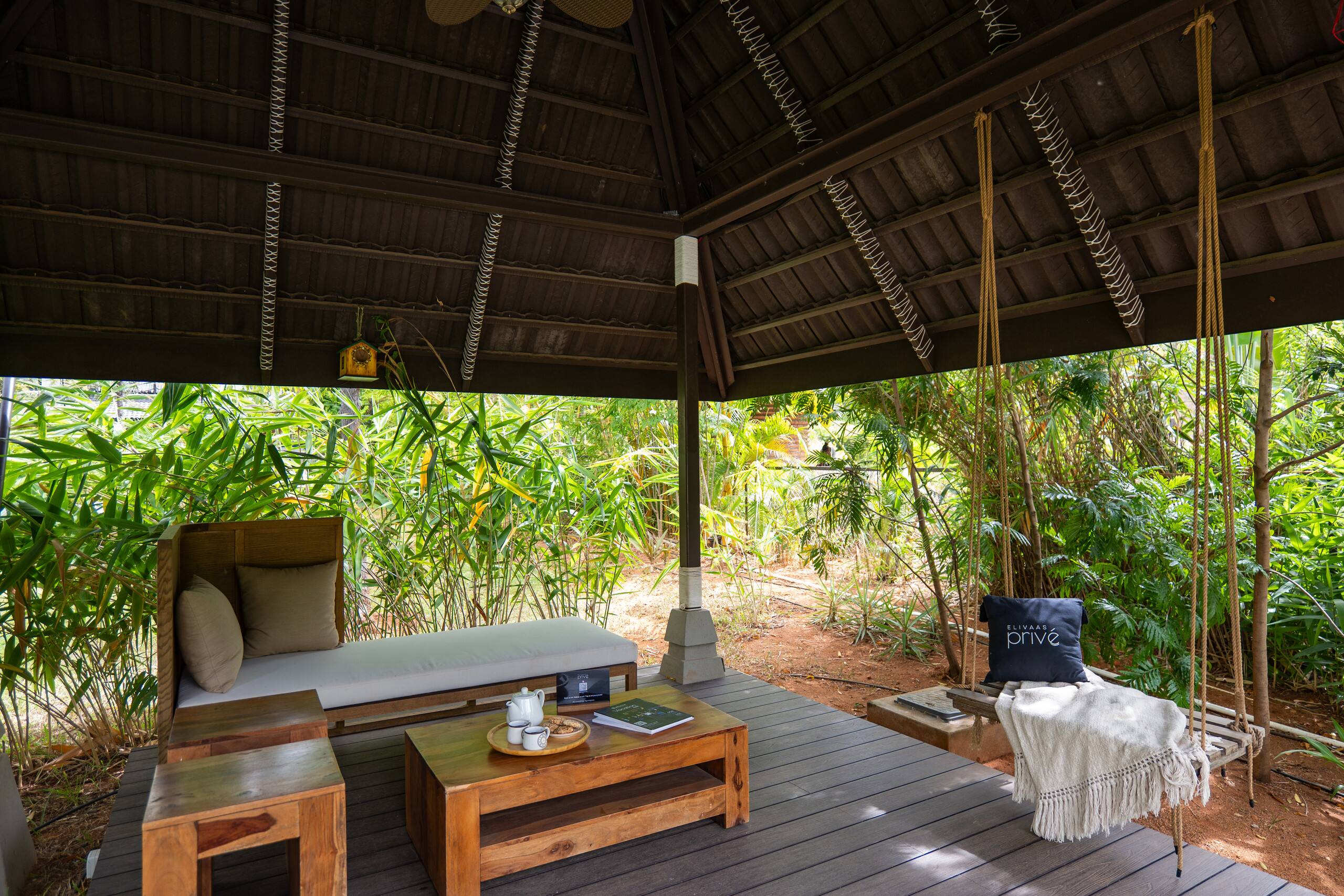 Luxury Tent | Shared Pool, Garden & Gazebo — photo 4