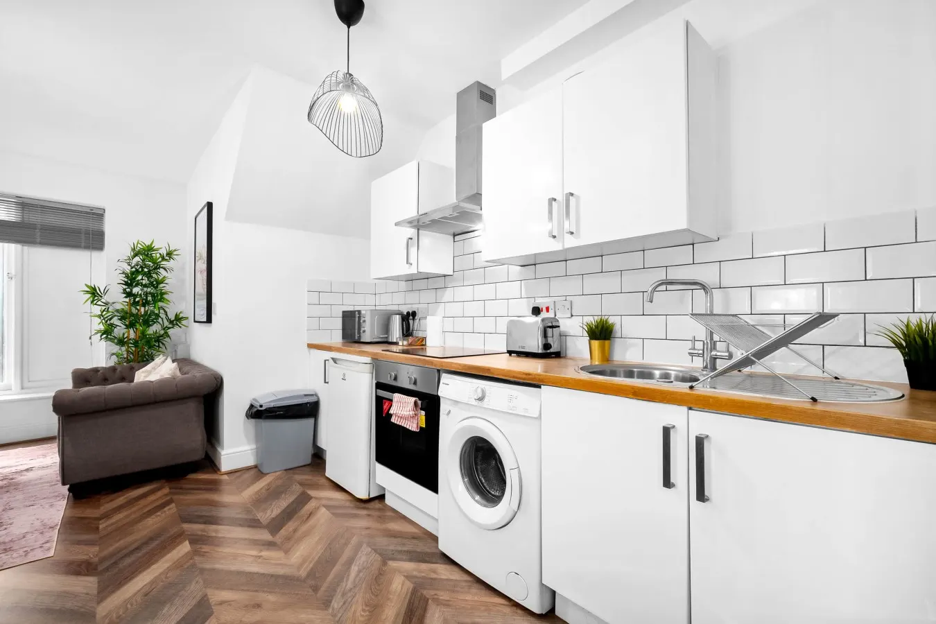 Stylish Apartment - Wolverhampton Centre 14