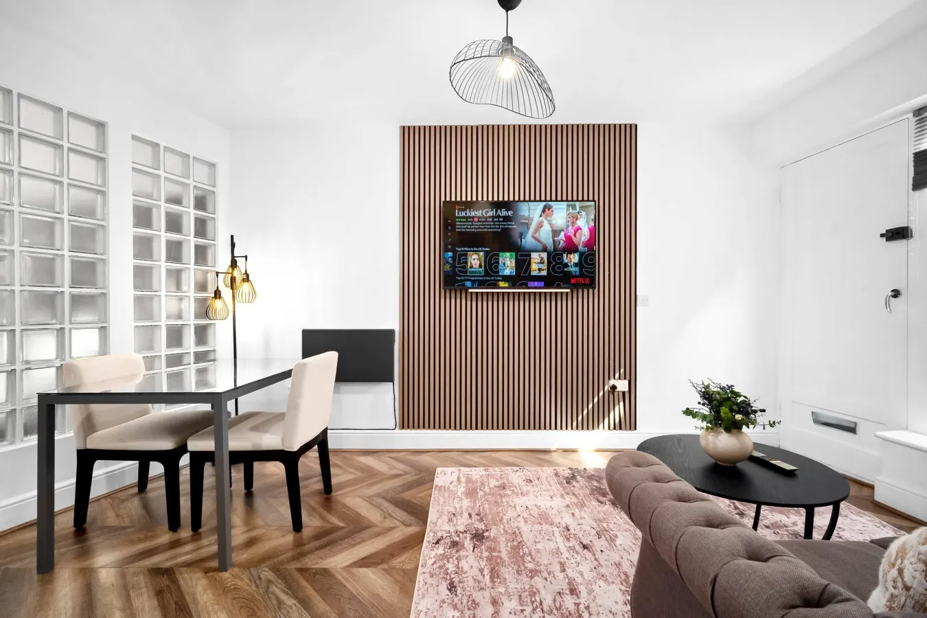 Stylish Apartment - Wolverhampton Centre 7