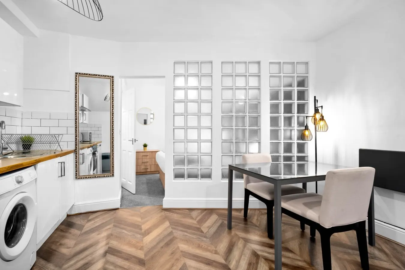 Stylish Apartment - Wolverhampton Centre 8