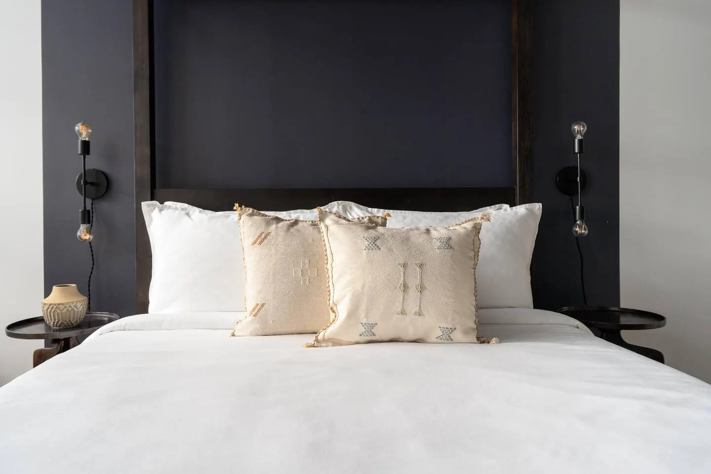Cozy Renovated Studio near McGill & Festivals 2