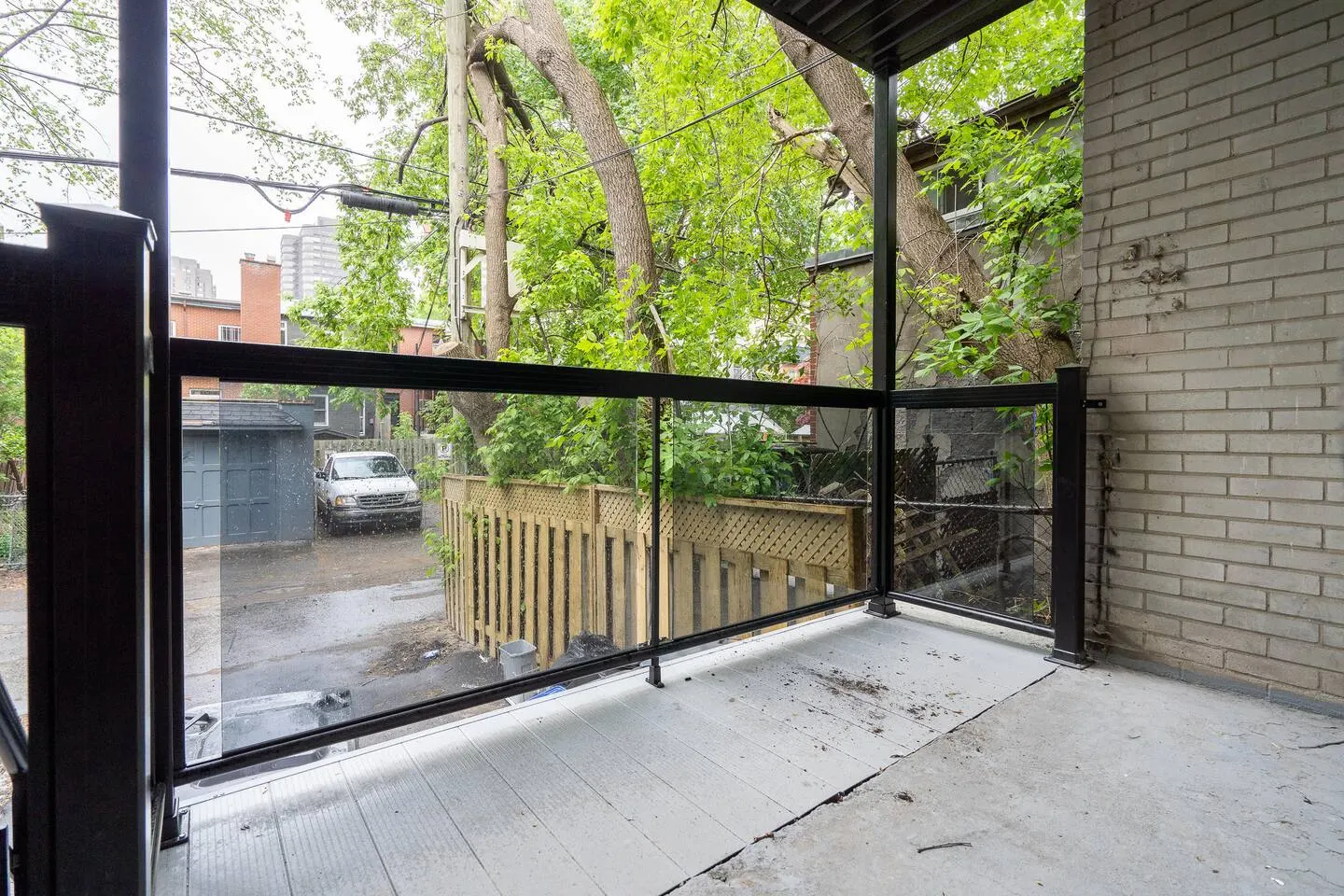 Cozy Renovated Studio near McGill & Festivals 10