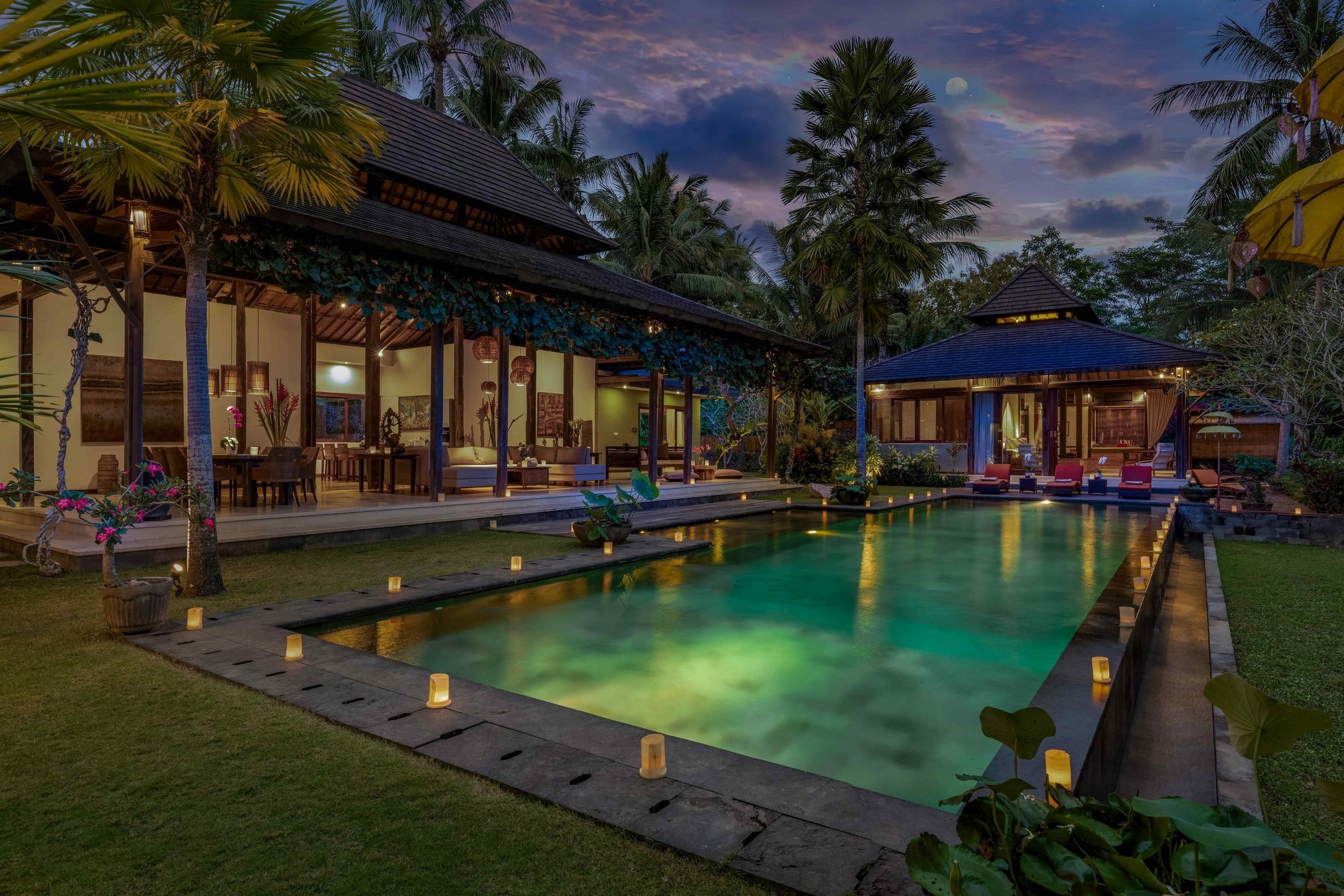 Crystal Castle, Ubud 33