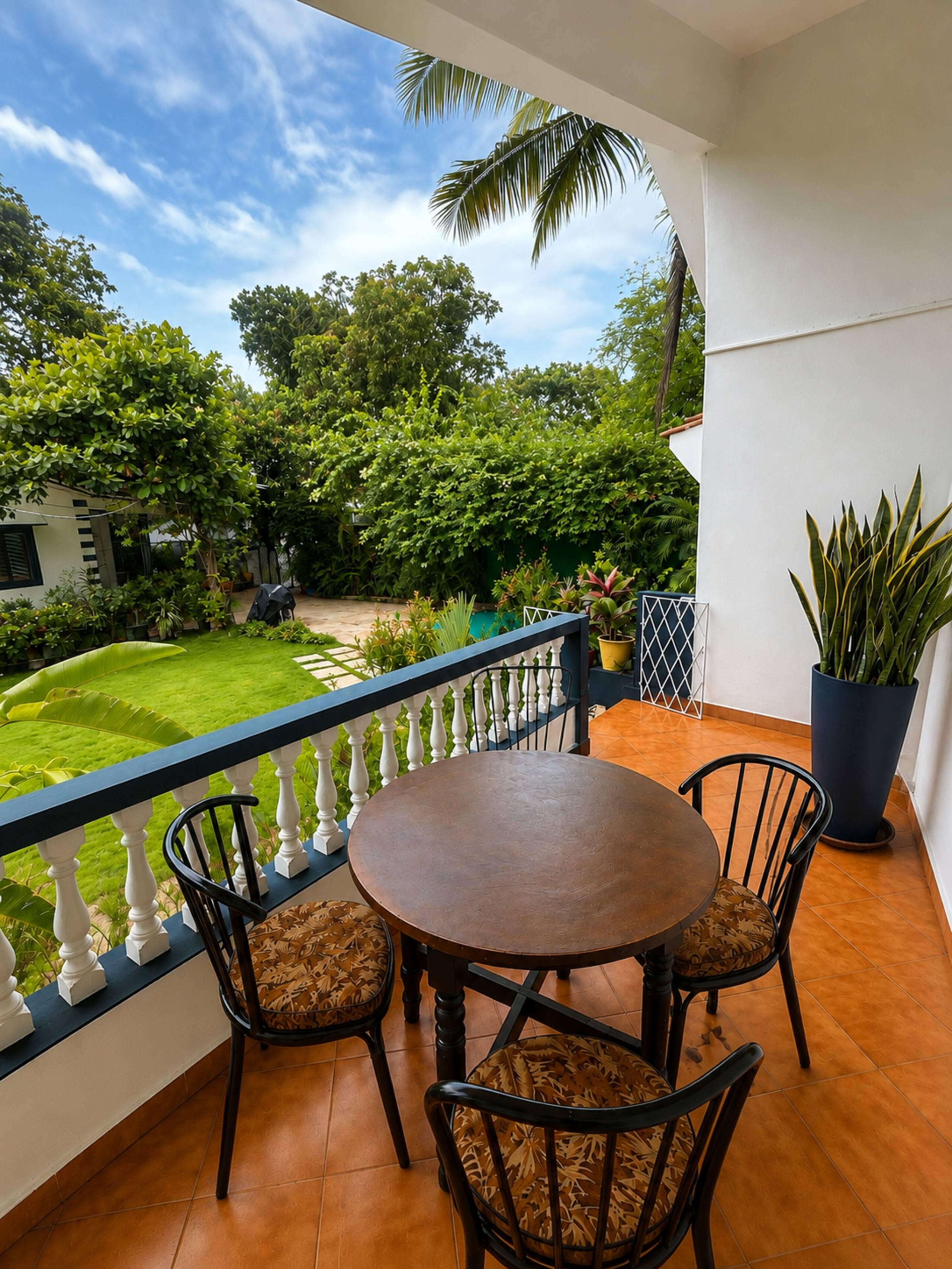 Pacific Stays - 2 bhk Goan villa with modern charm 7