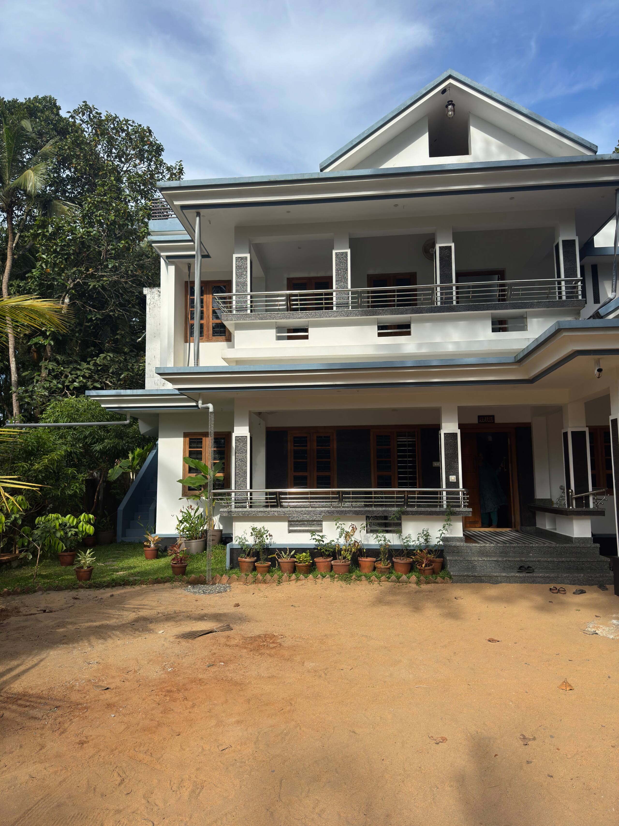 Neela by Chalil Homes | 2BHK | Up to 6 Guests 32