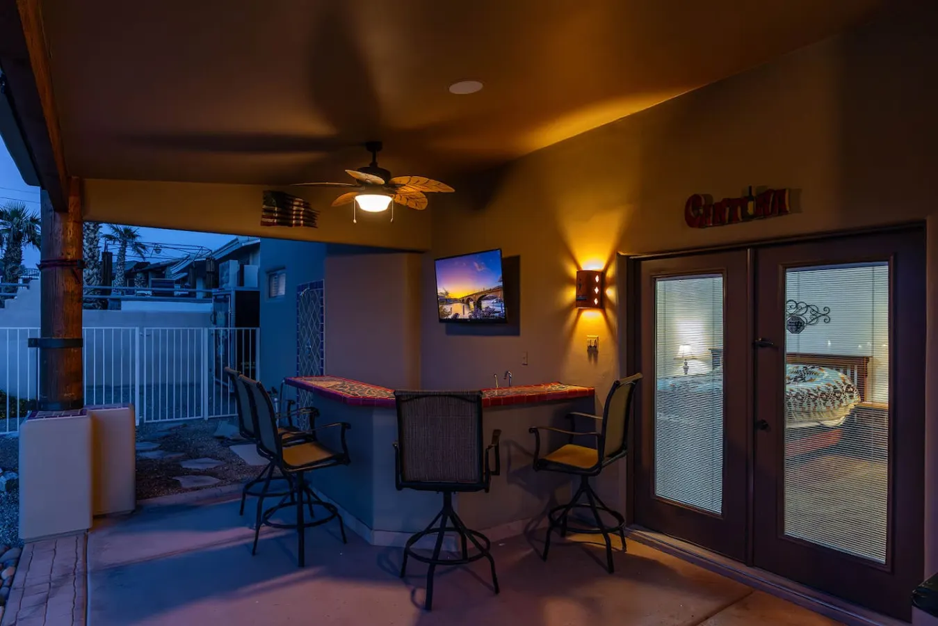 Havasu Gold Dust - Pool, Spa, OutdoorTV, Views — photo 4