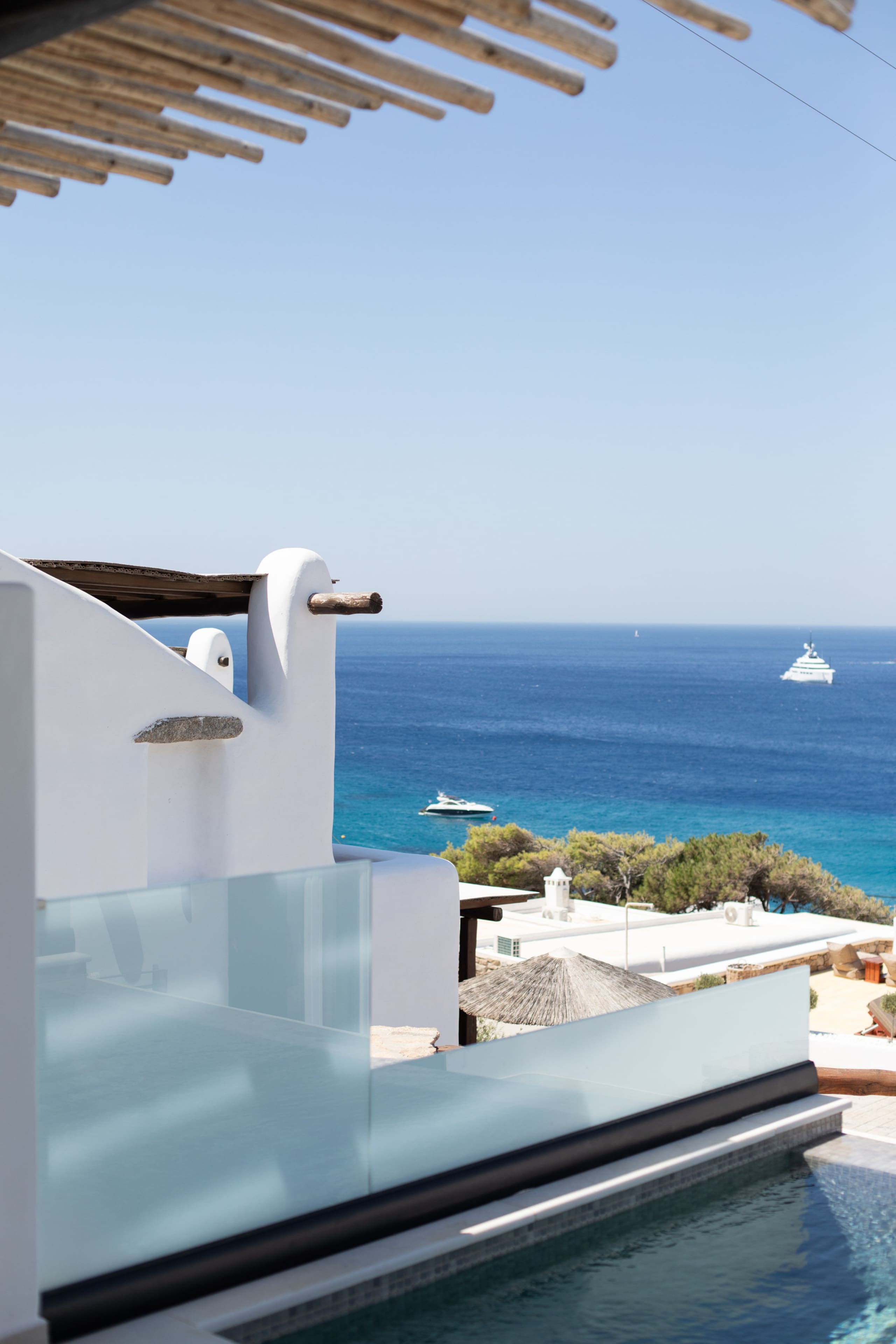 Seethroughmykonos,\nDeluxe Suite With private pool — photo 5