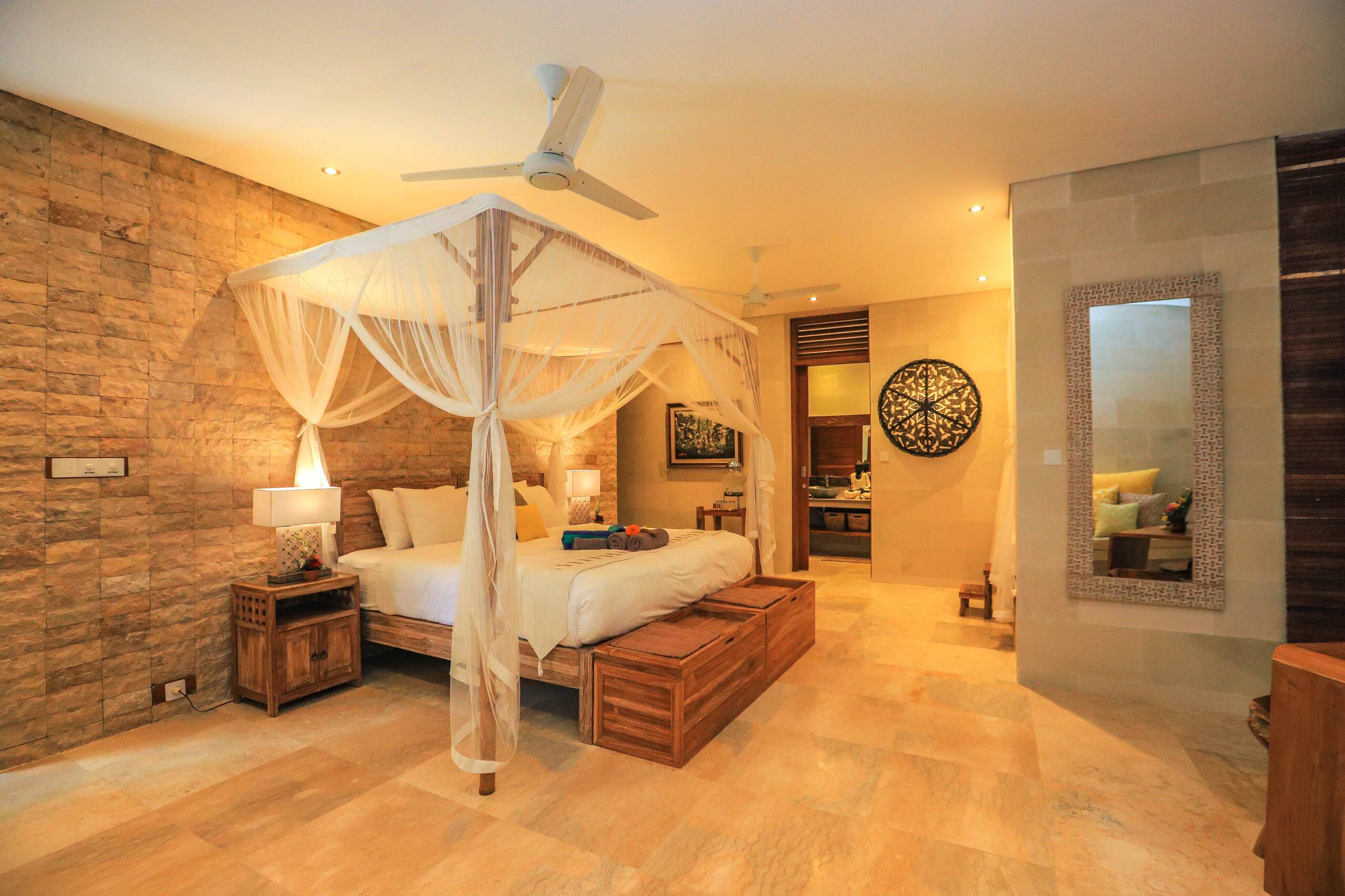 Luxury Villa 33