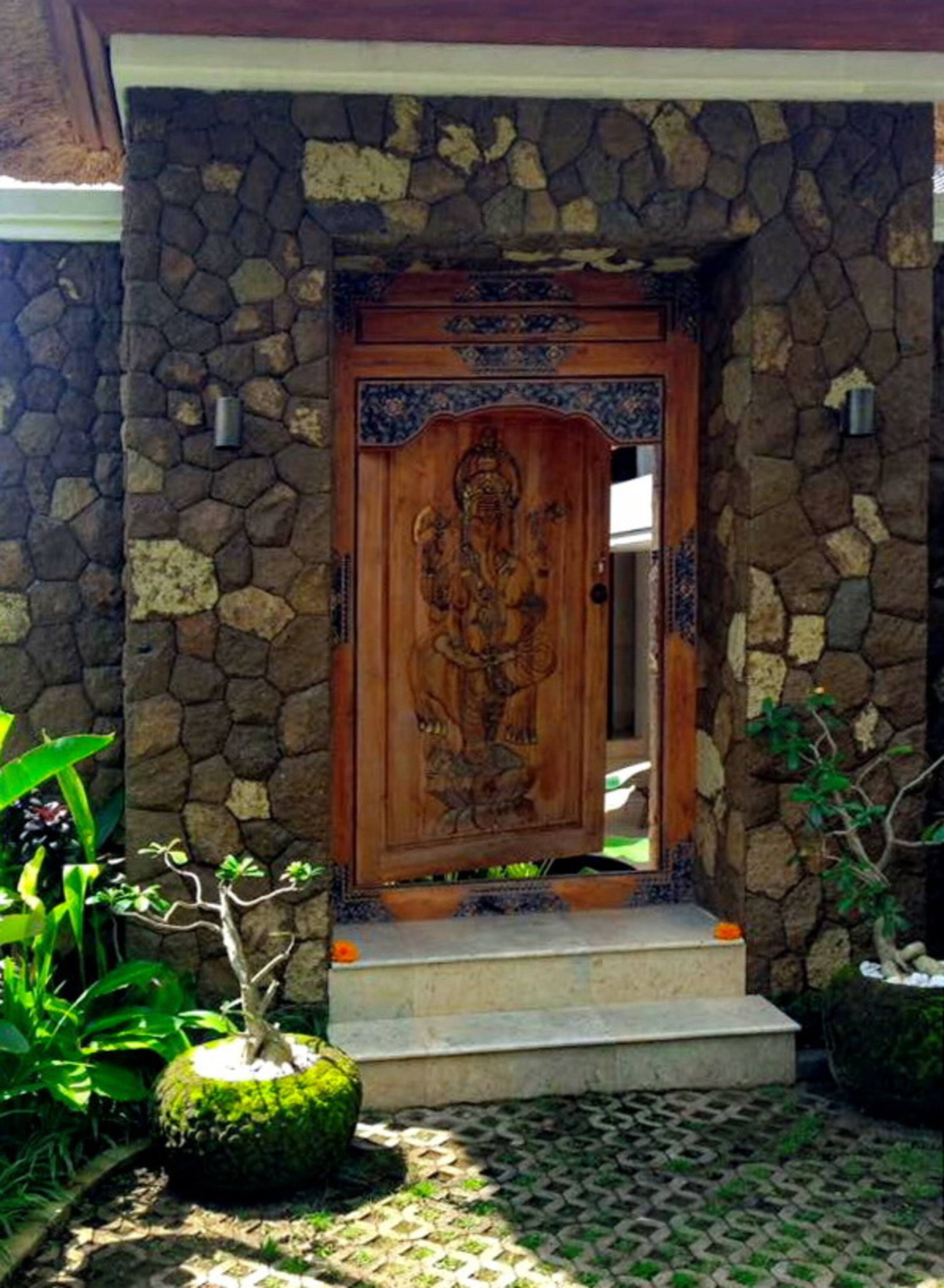Luxury Villa — photo 2