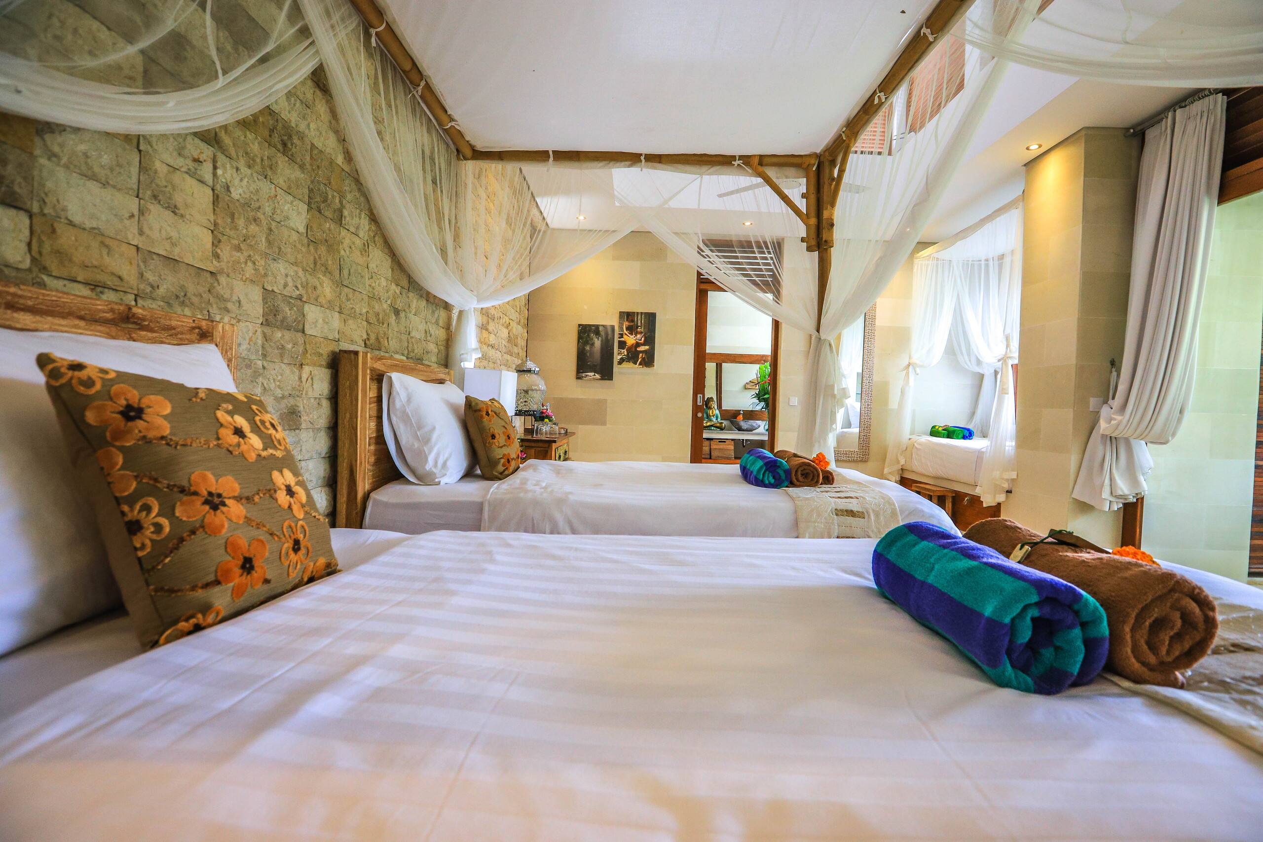 Luxury Villa 28