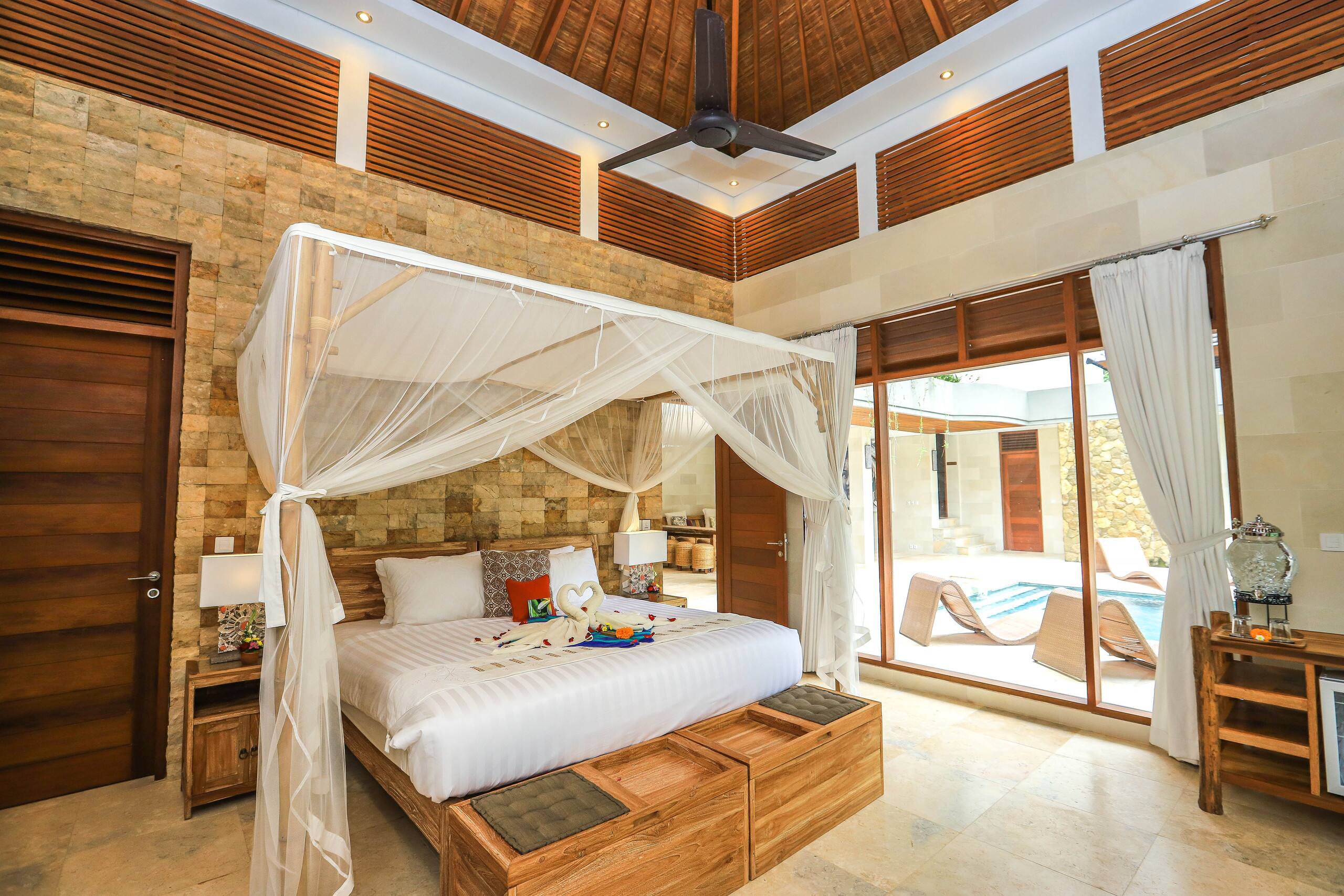 Luxury Villa 17