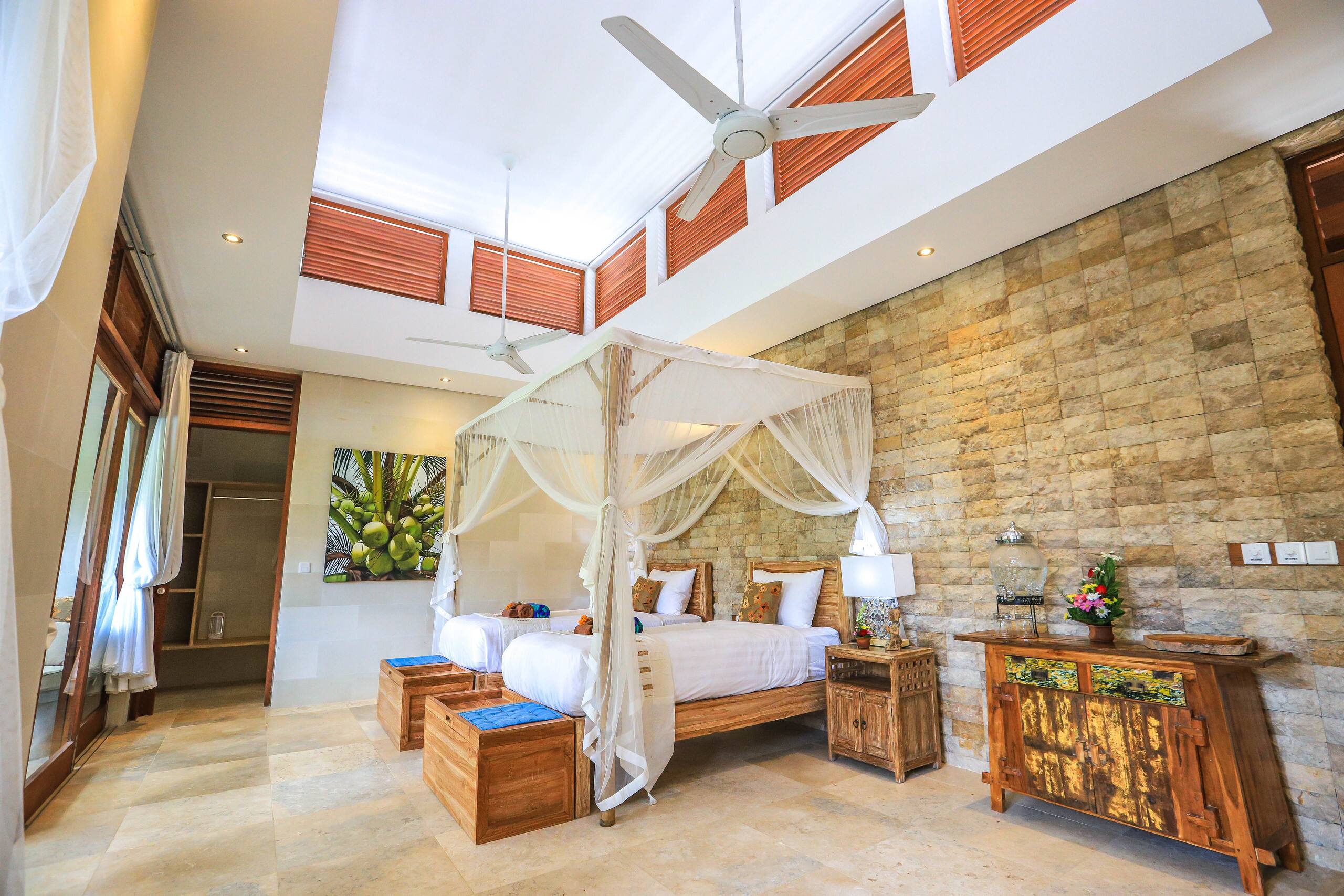 Luxury Villa 27
