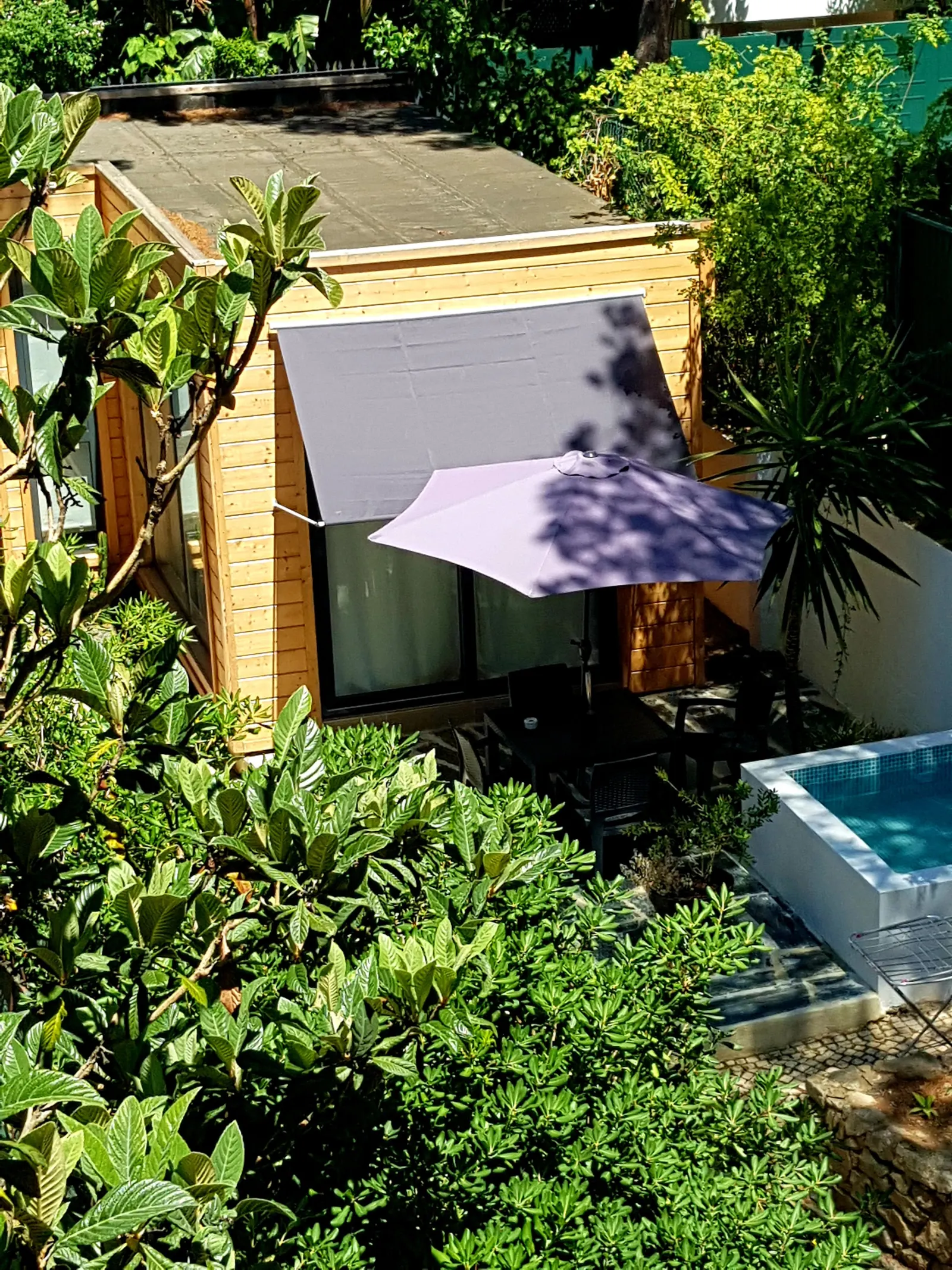 Independent apartment with a relaxing patio 30
