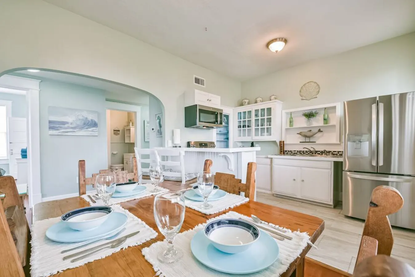 Coastal Blue Cottage is Steps to Beach and Seawall 8
